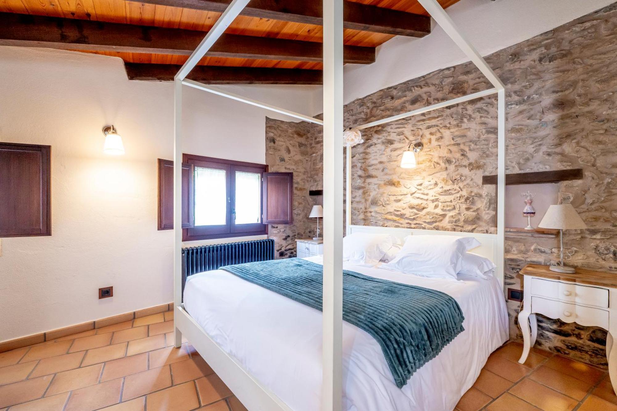 Standard Double Room,1739463112:JPEG