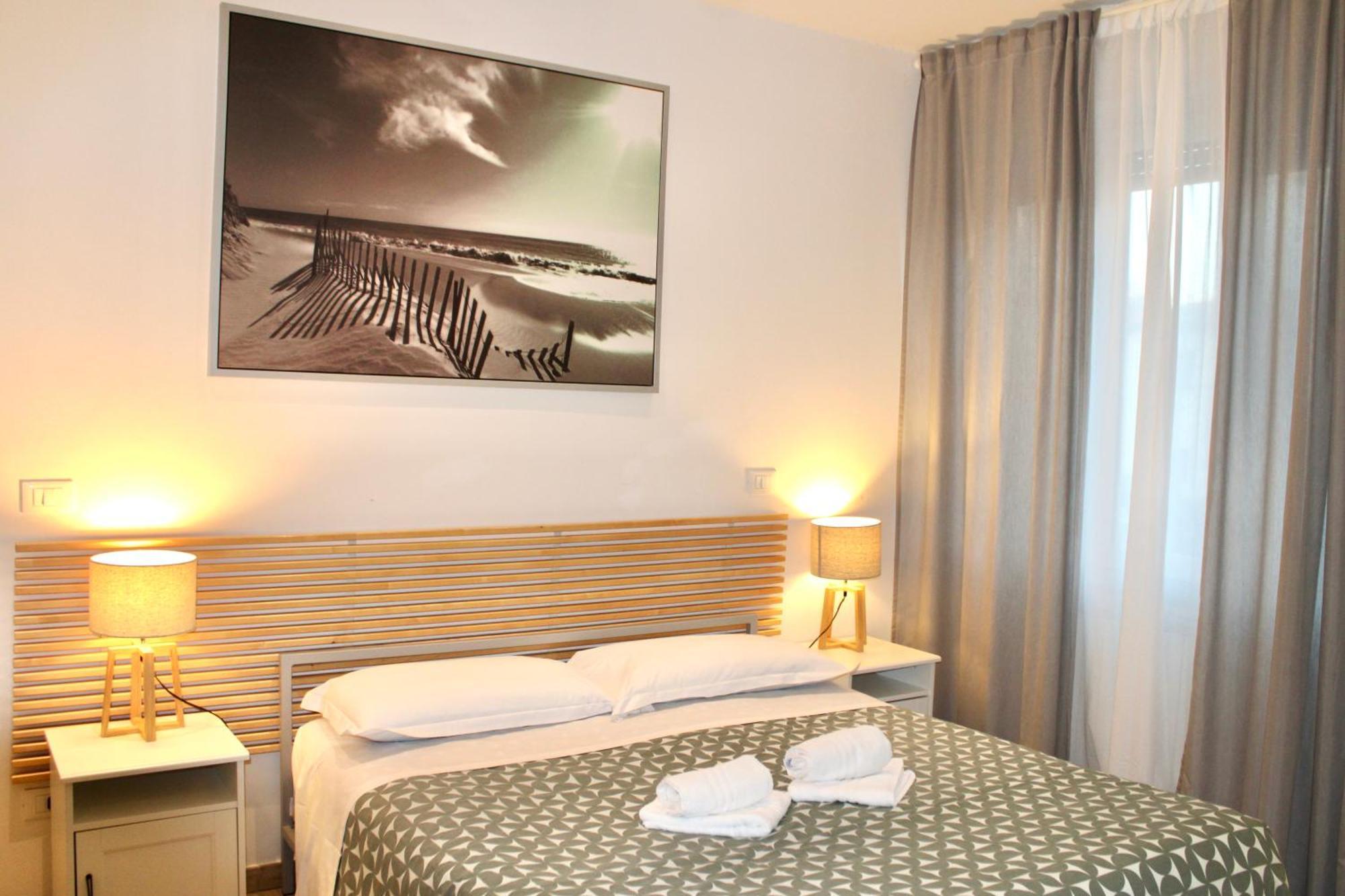 Double Room Private Bathroom