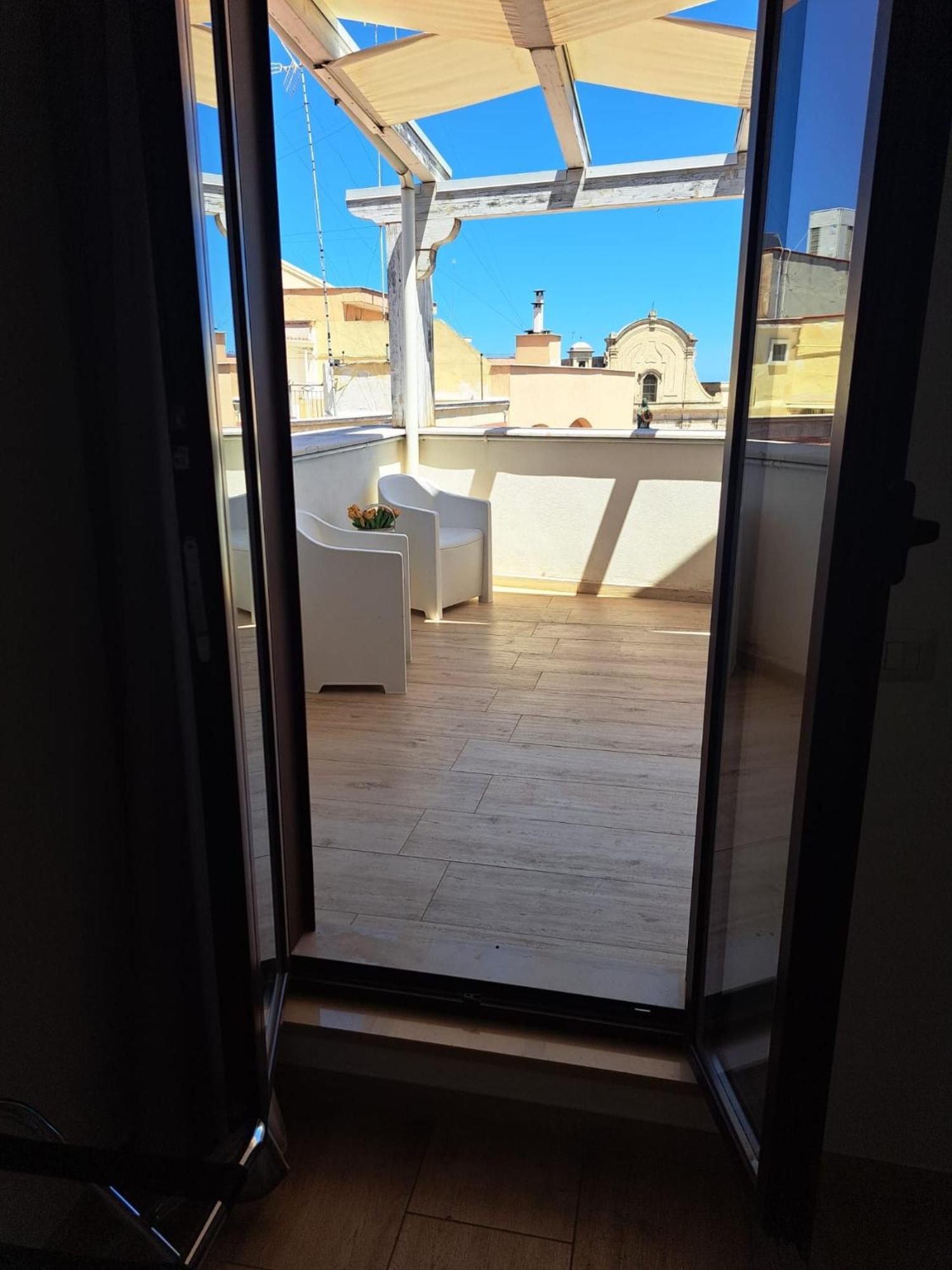 Studio Apartment Sea View