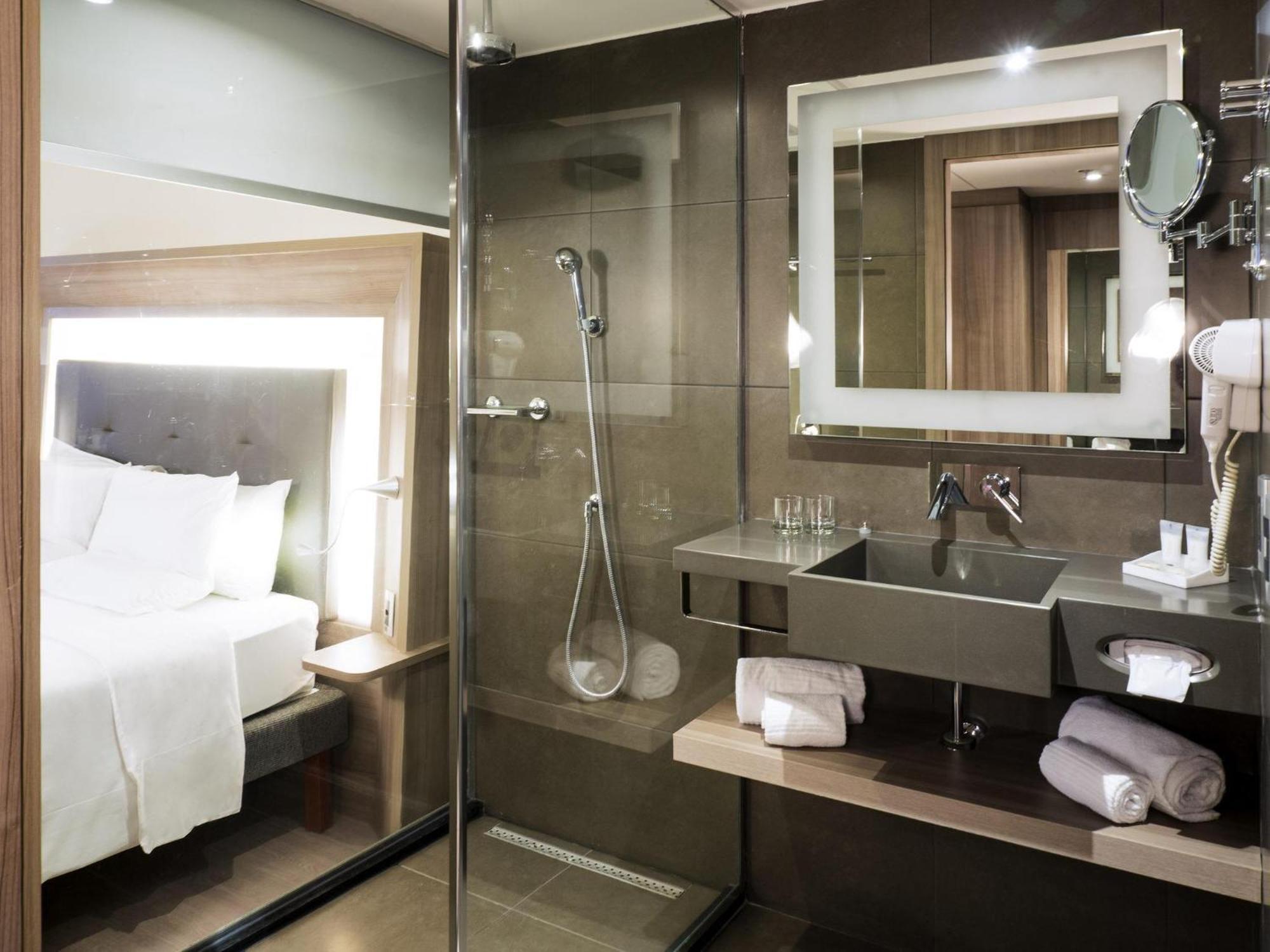 Superior Apartment Twin Beds