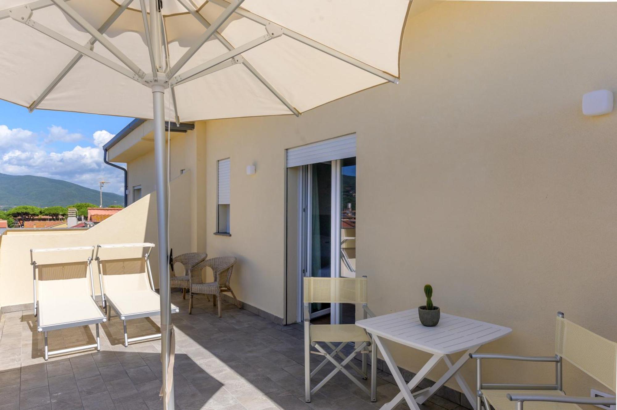 Deluxe Triple Room Sea View