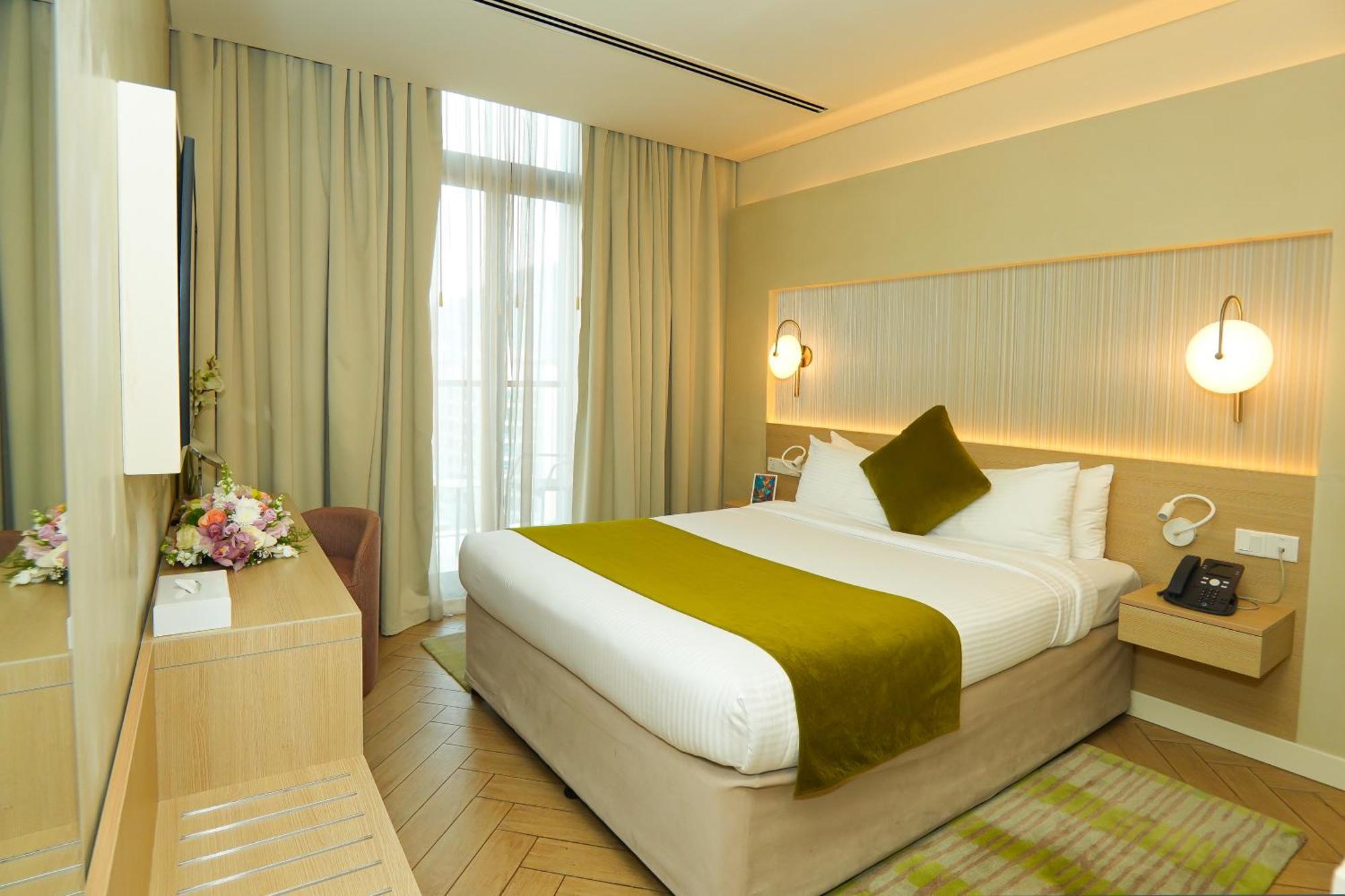 Standard Room without Balcony Main Road