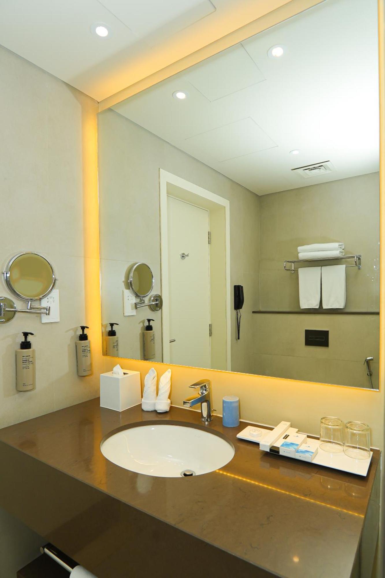 Standard Room without Balcony Main Road
