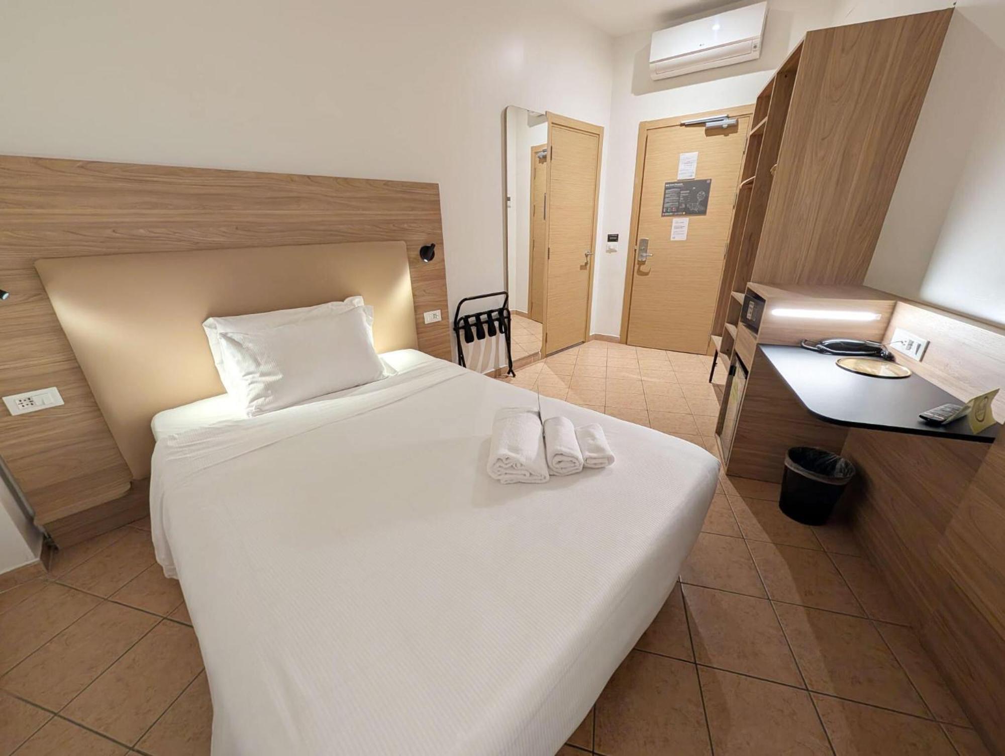 Superior Single Room