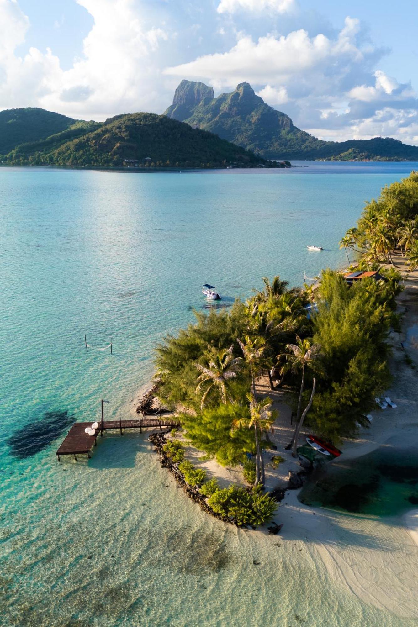 Bungalow Beach Front