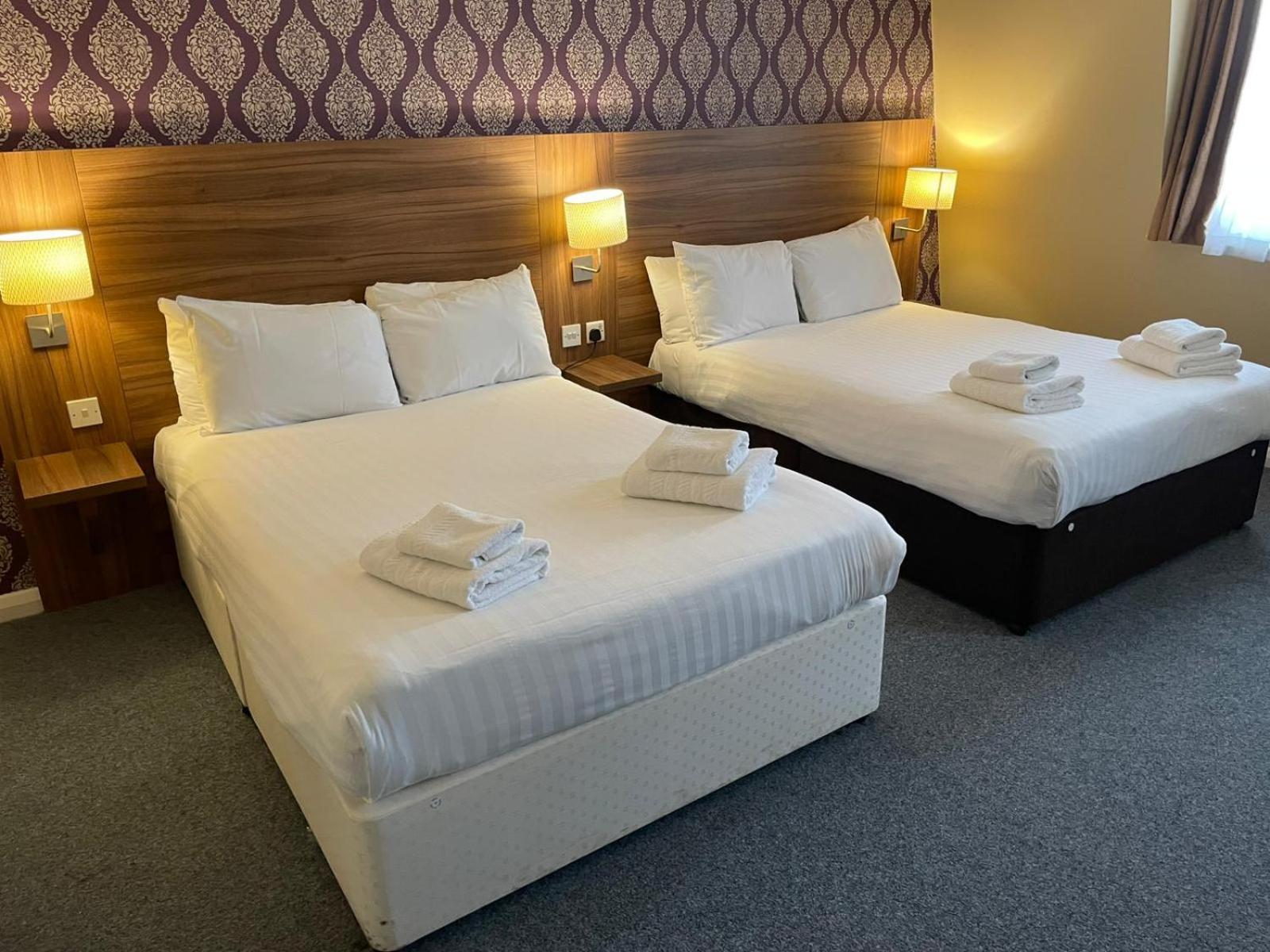 Budget Twin Room,1742569129:JPEG