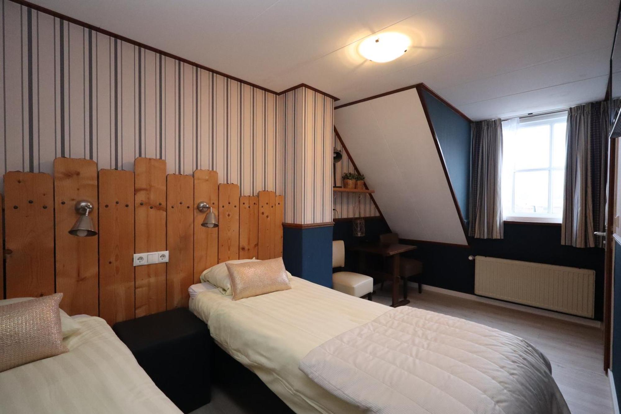 Double Room,1769481958:JPEG
