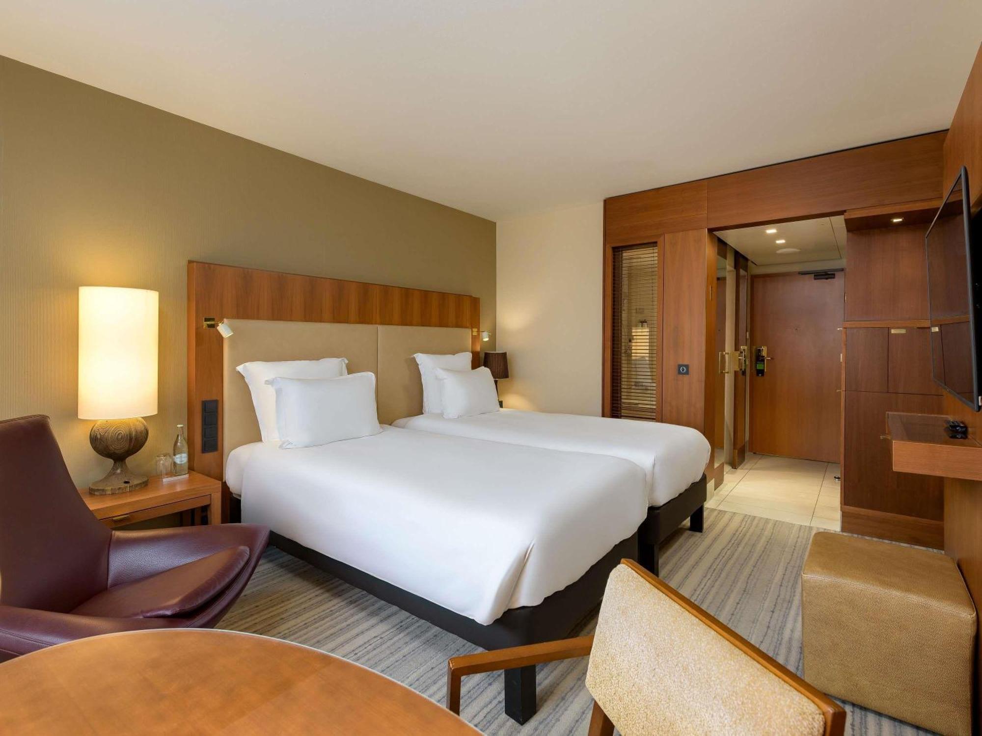 Superior King Room