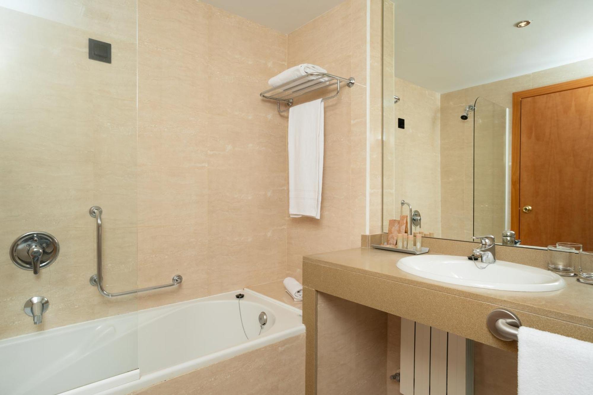 Habitación Estándar con vistas a la montaña - Planta superior