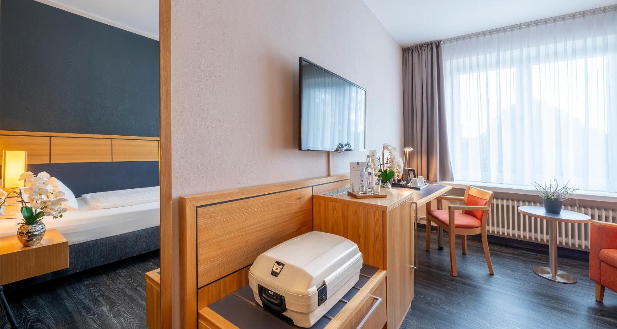 Standard Single Room Single Bed