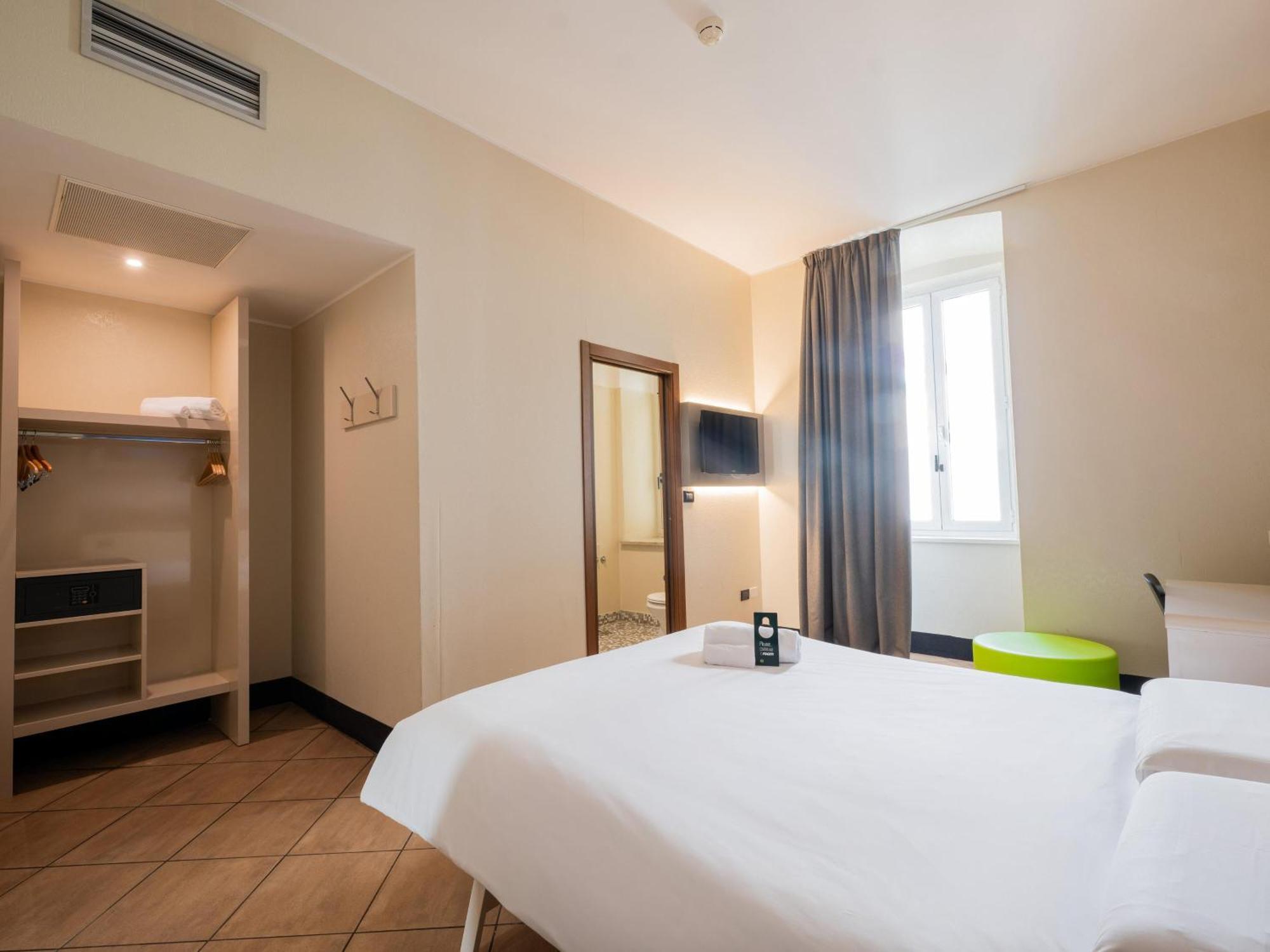 Double Room,1742586010:JPEG