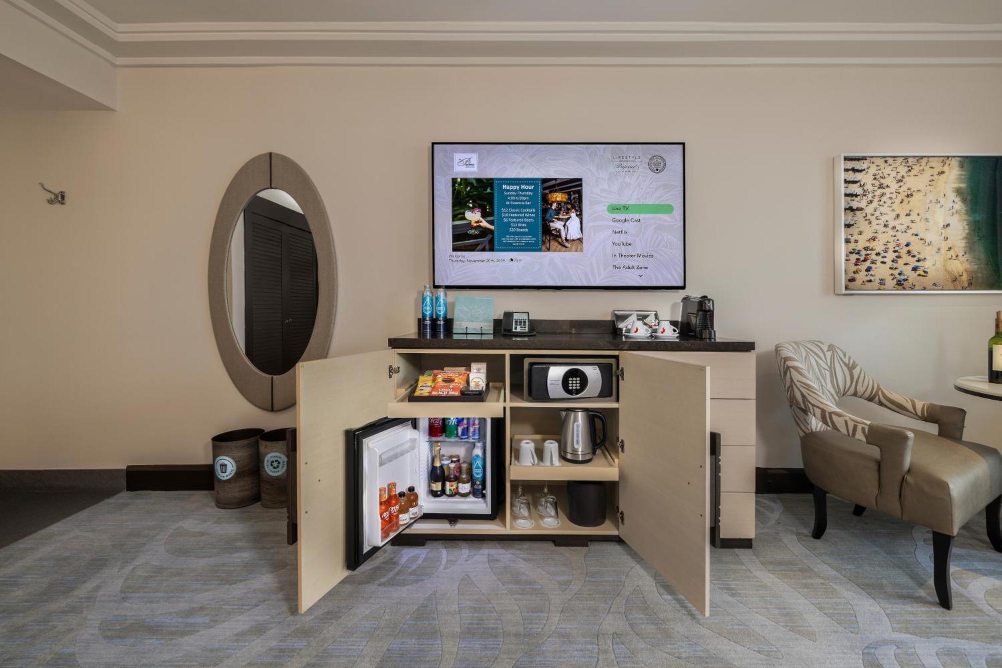 Accessible 1 King Bed