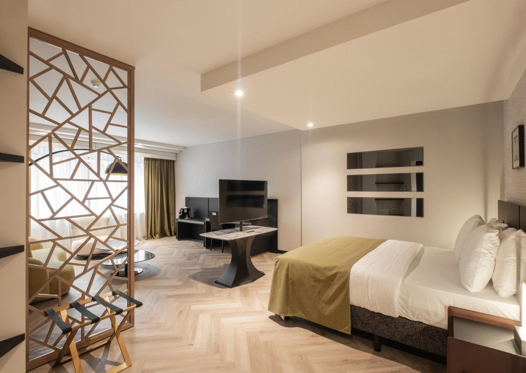 Junior Suite City View