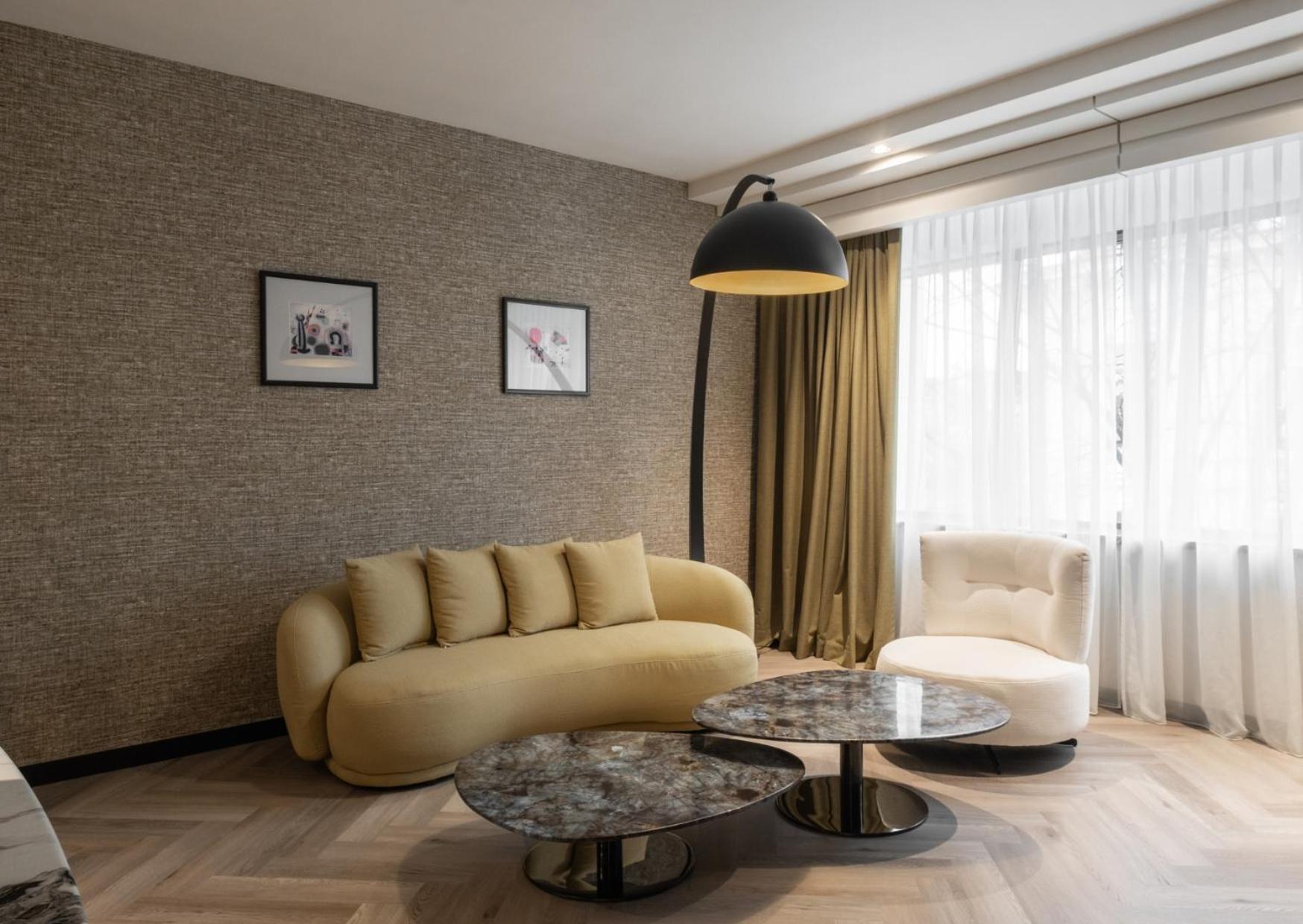 Junior Suite City View