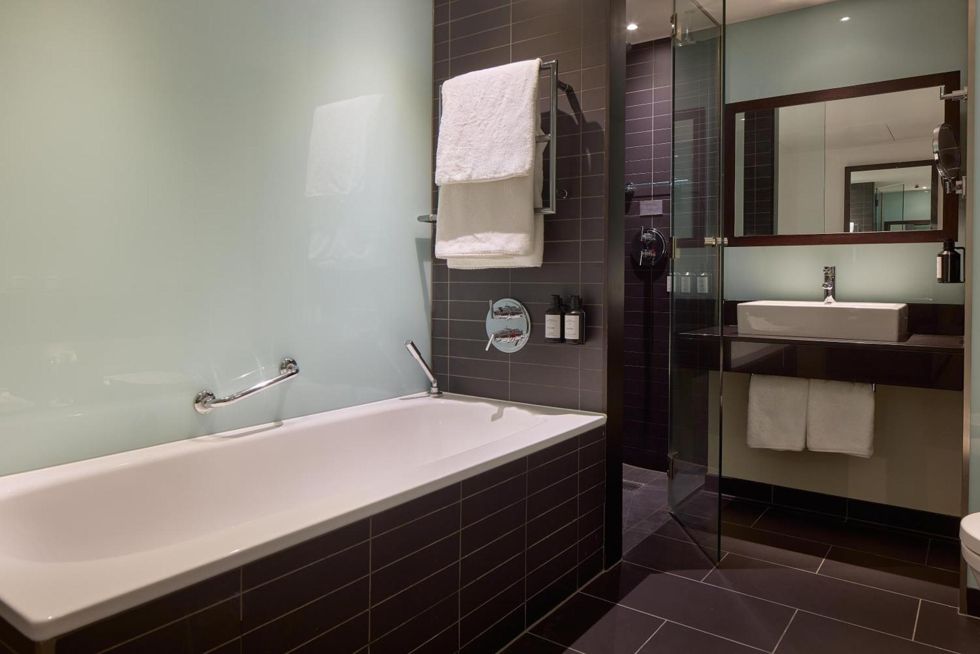 One-Bedroom Suite