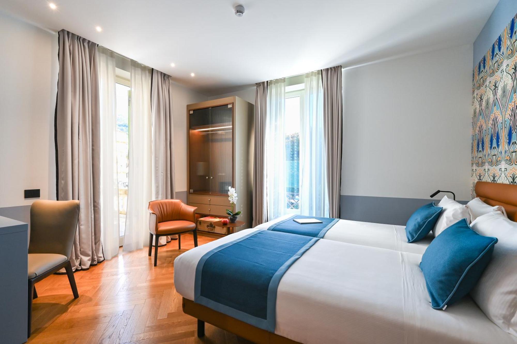Deluxe Double or Twin Room Sea View