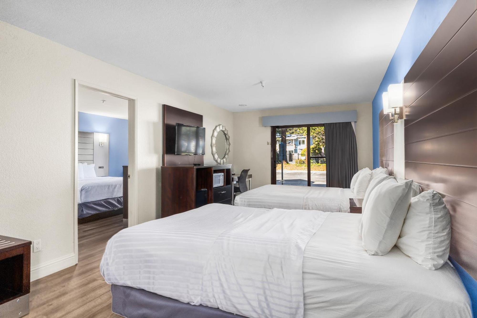 Two-Bedroom Suite