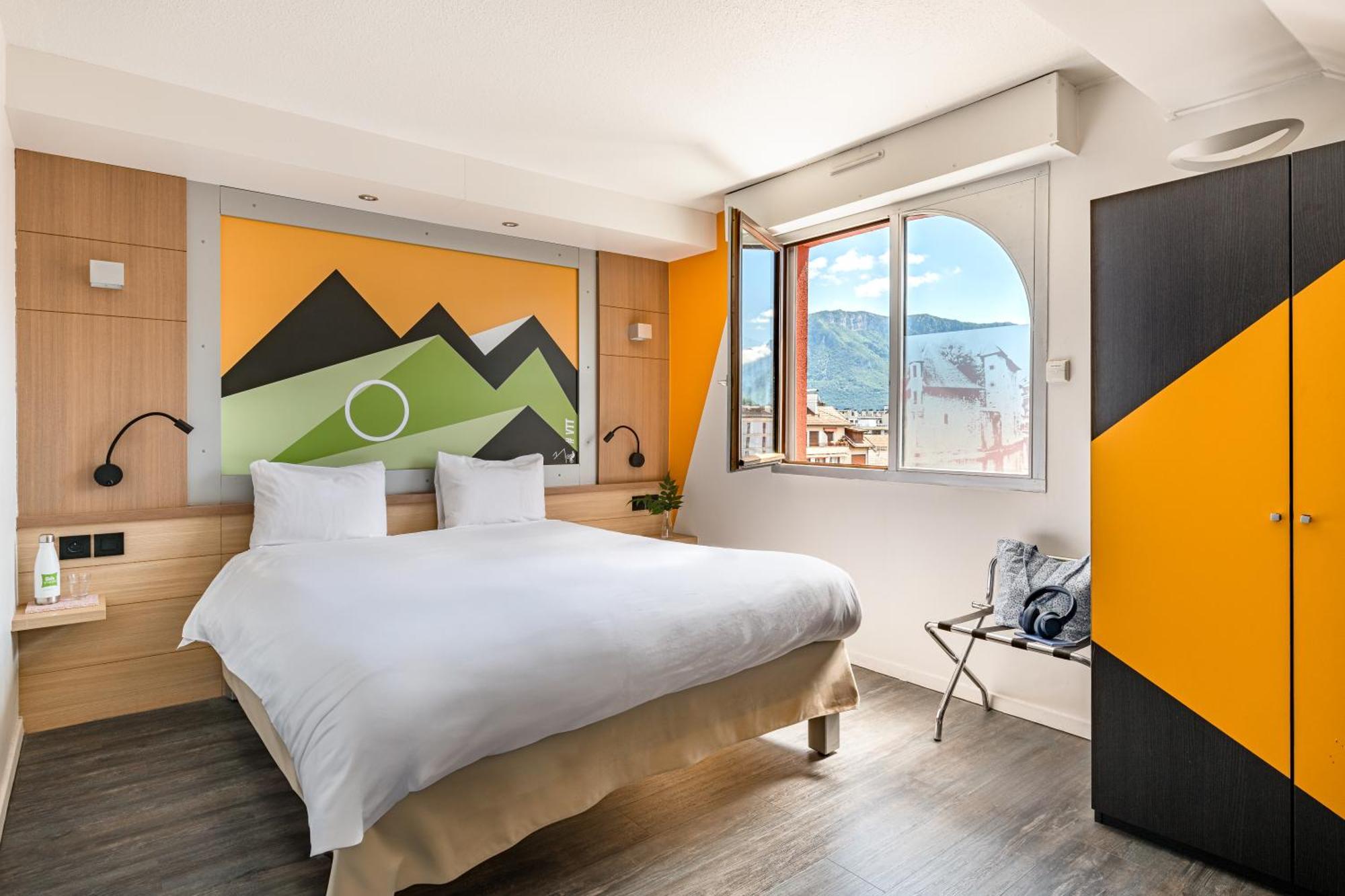 Superior Triple Room One Double Bed One Single Bed,1770447781:JPEG