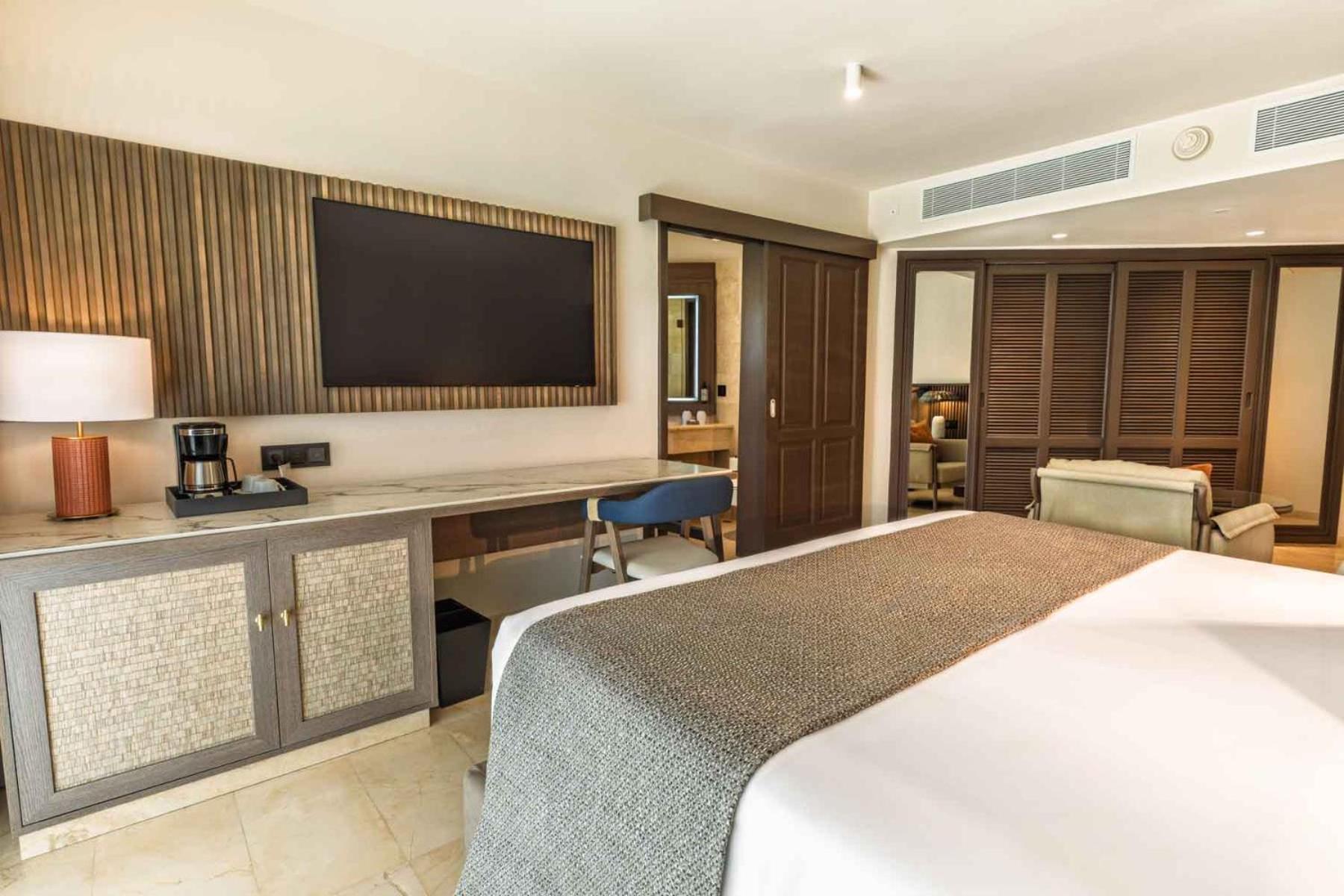 Premium Junior Suite