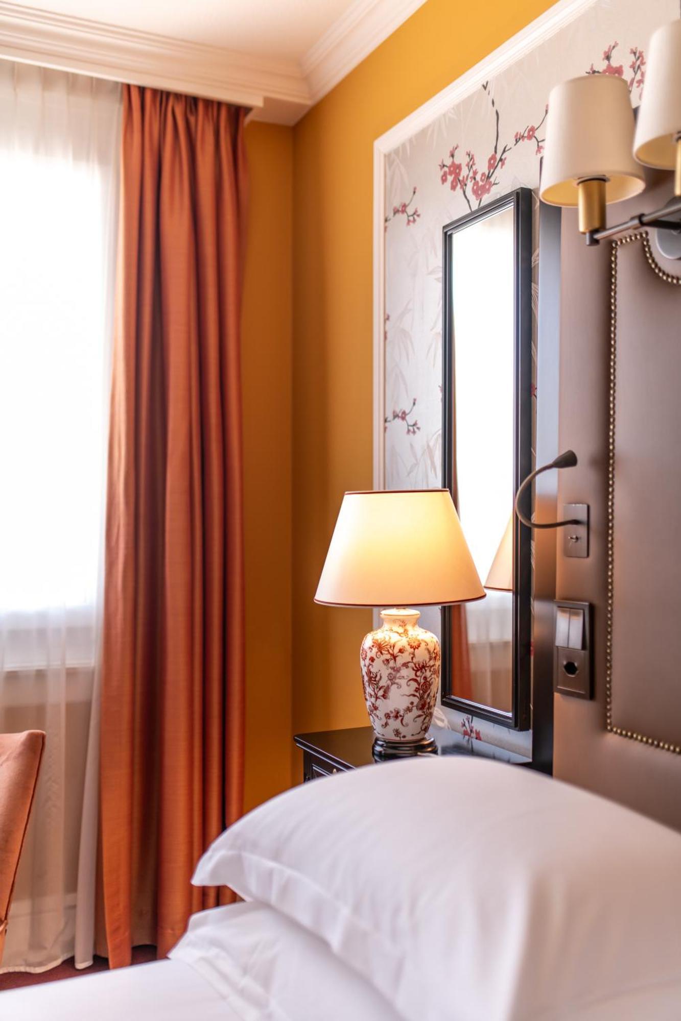 Classic Double Room