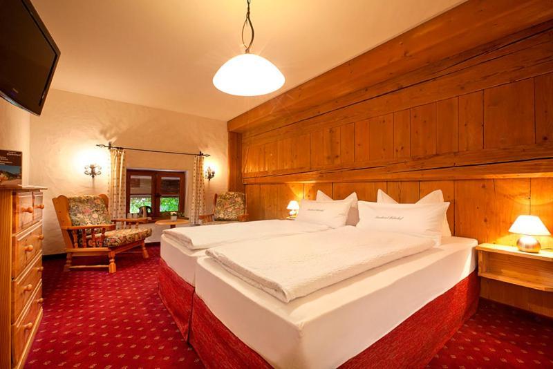 Classic Double Room