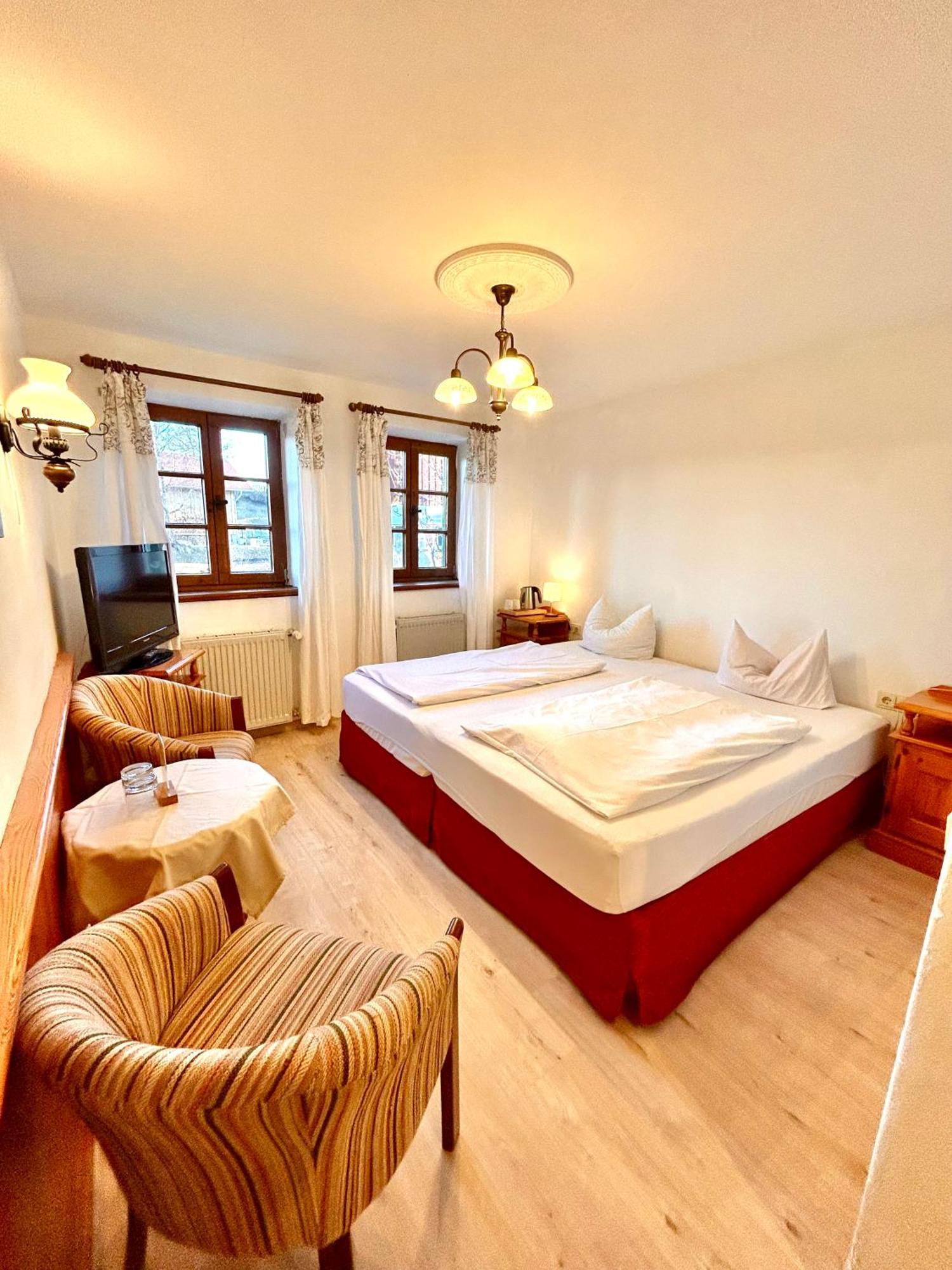 Classic Double Room