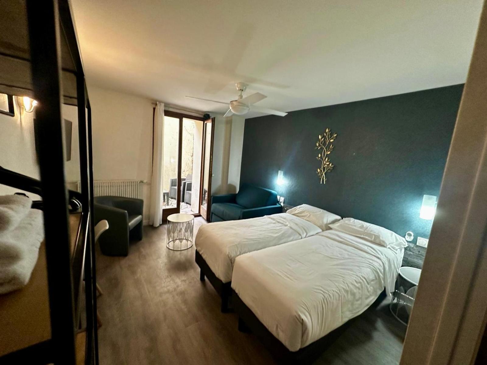 Twin Room Terrace,1742616586:JPEG