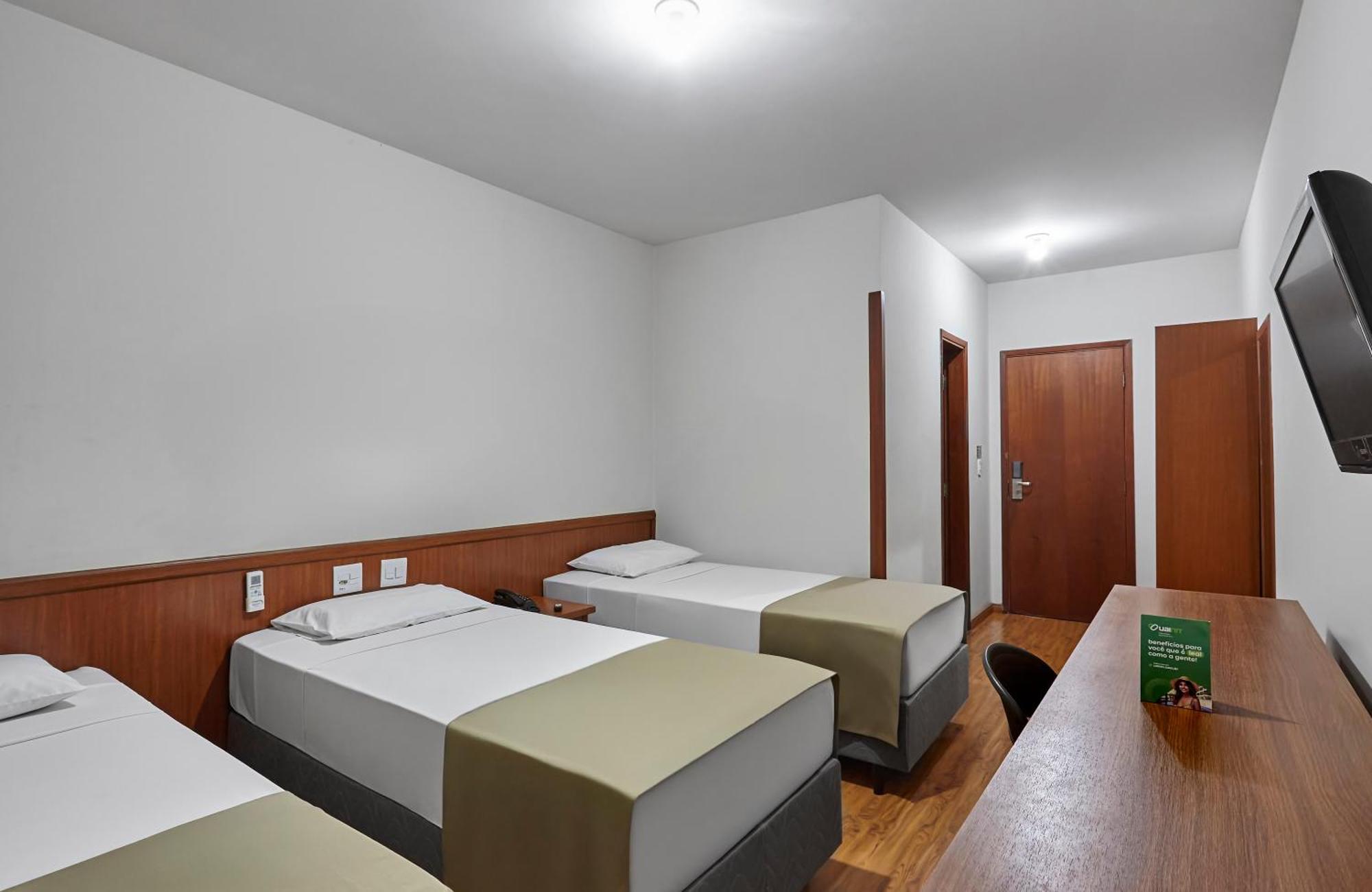 Standard Triple Room,1742618712:JPEG