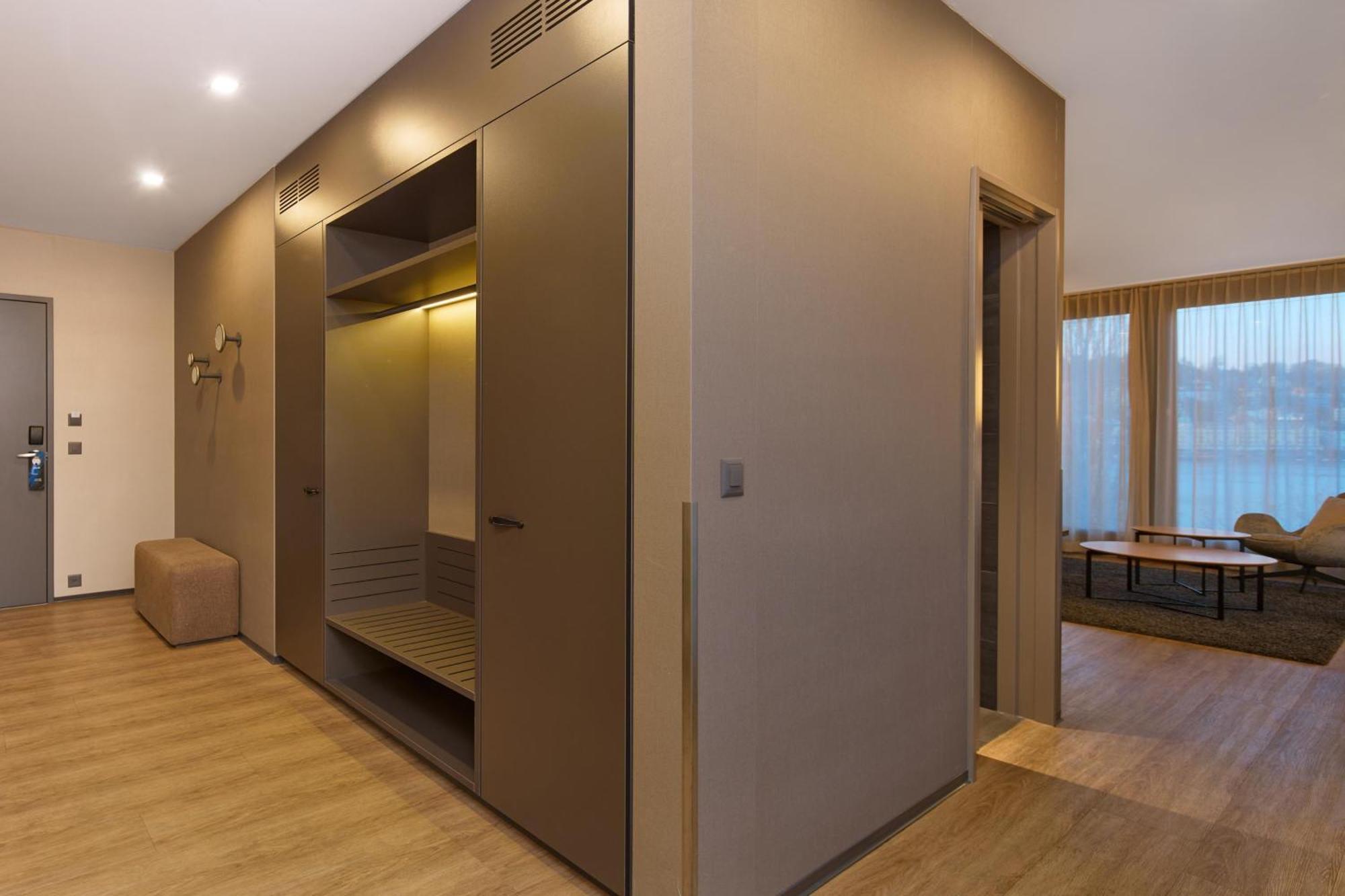 Suite Lakeside