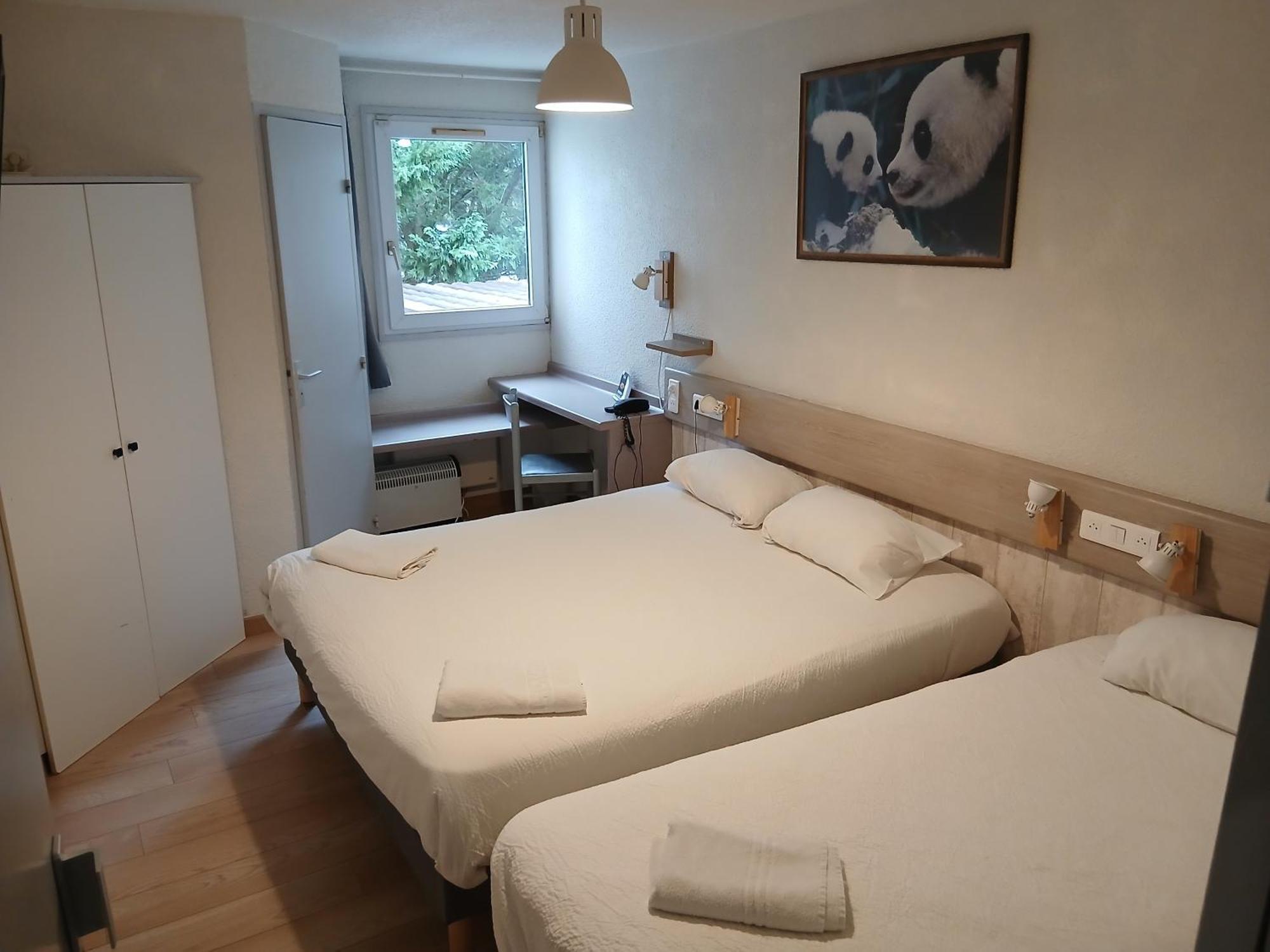 Triple Room,1746843194:JPEG