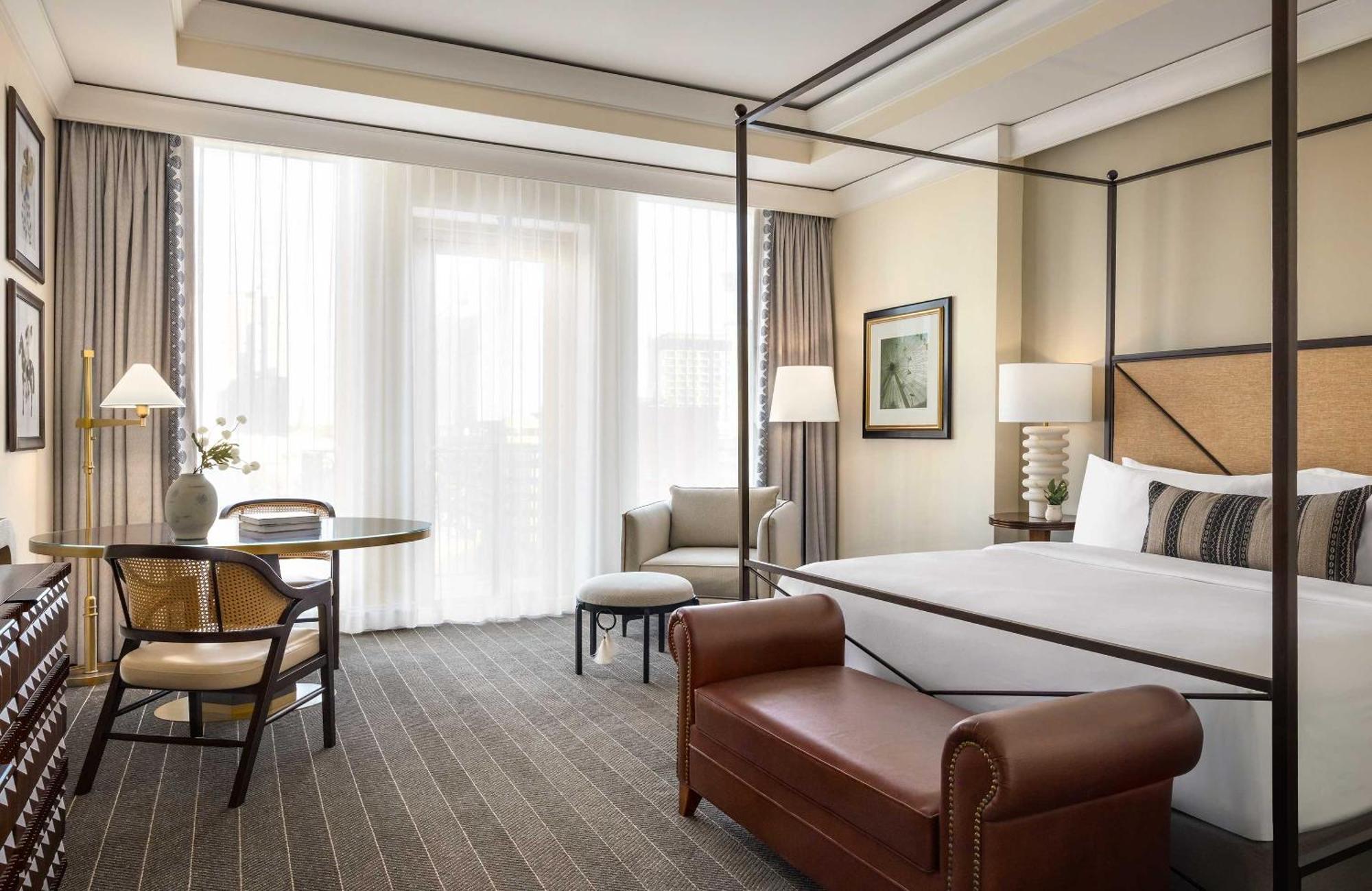 ADA Premier Room 1 King Bed,1717019279:JPEG