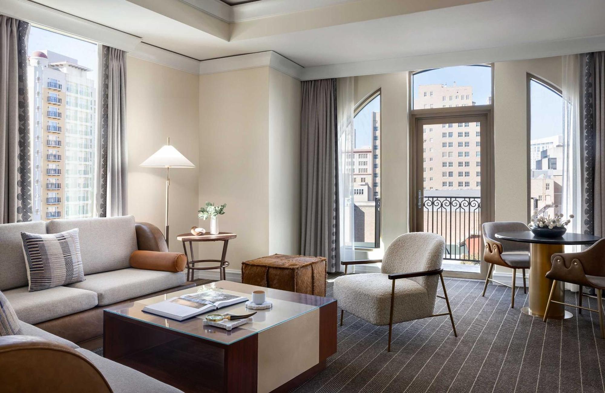 Suite River Walk 1 King Bed