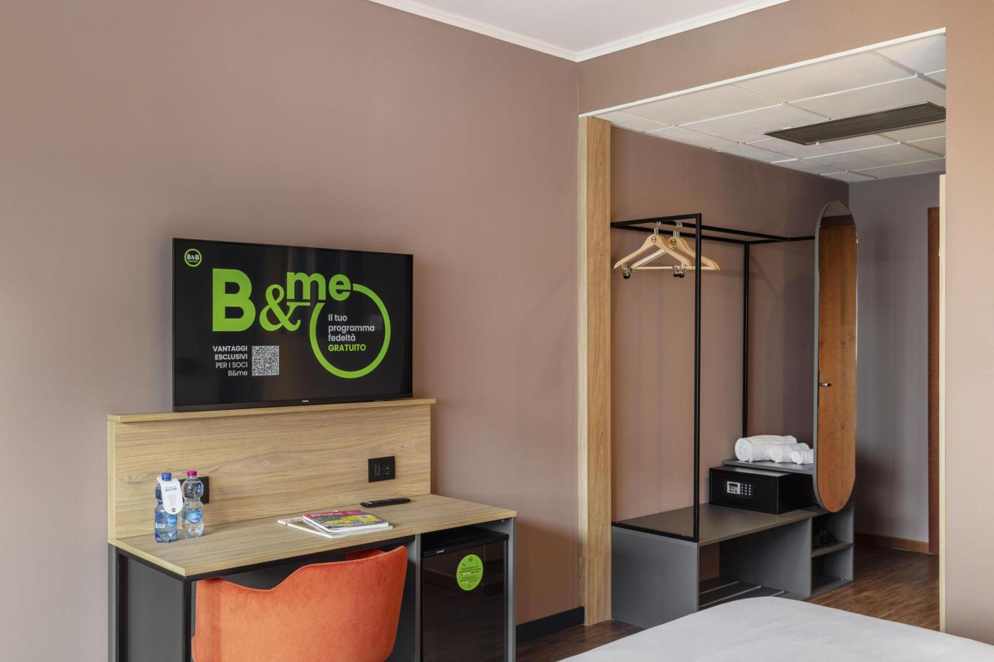Standard Double Room,1742640112:JPEG