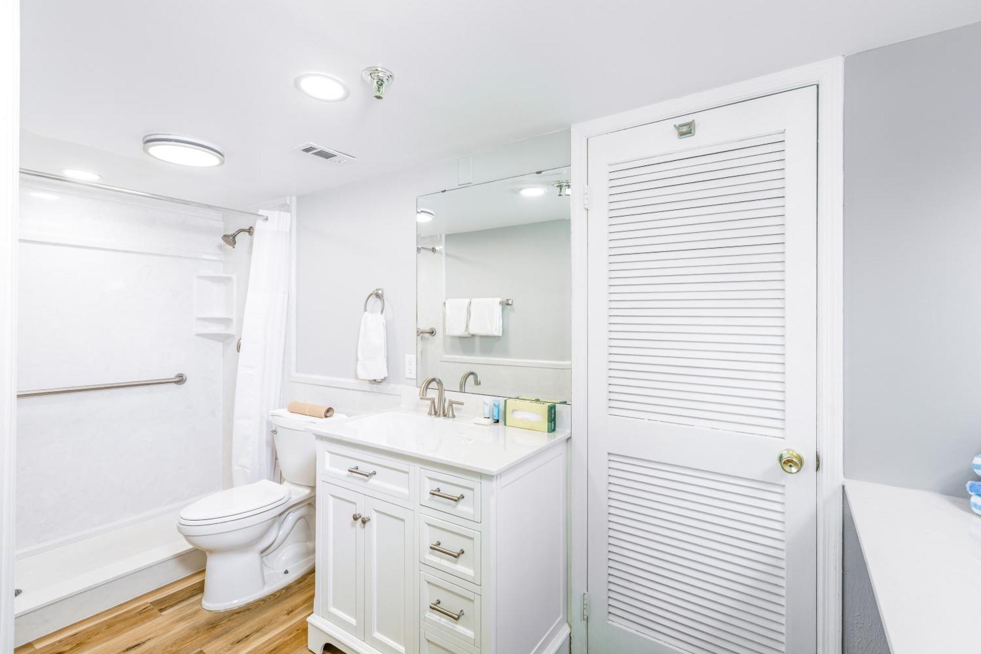 Three-Bedroom Suite,1742640720:JPEG