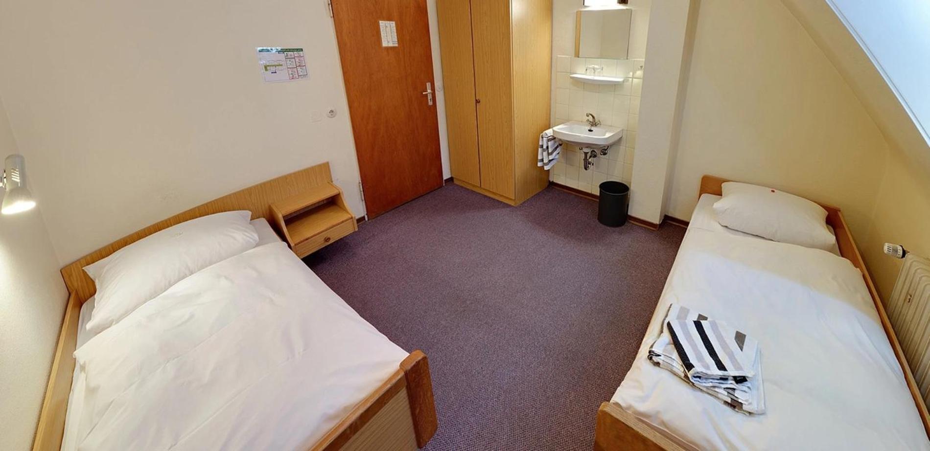 Double or Twin Room Hallway,1742642060:JPEG
