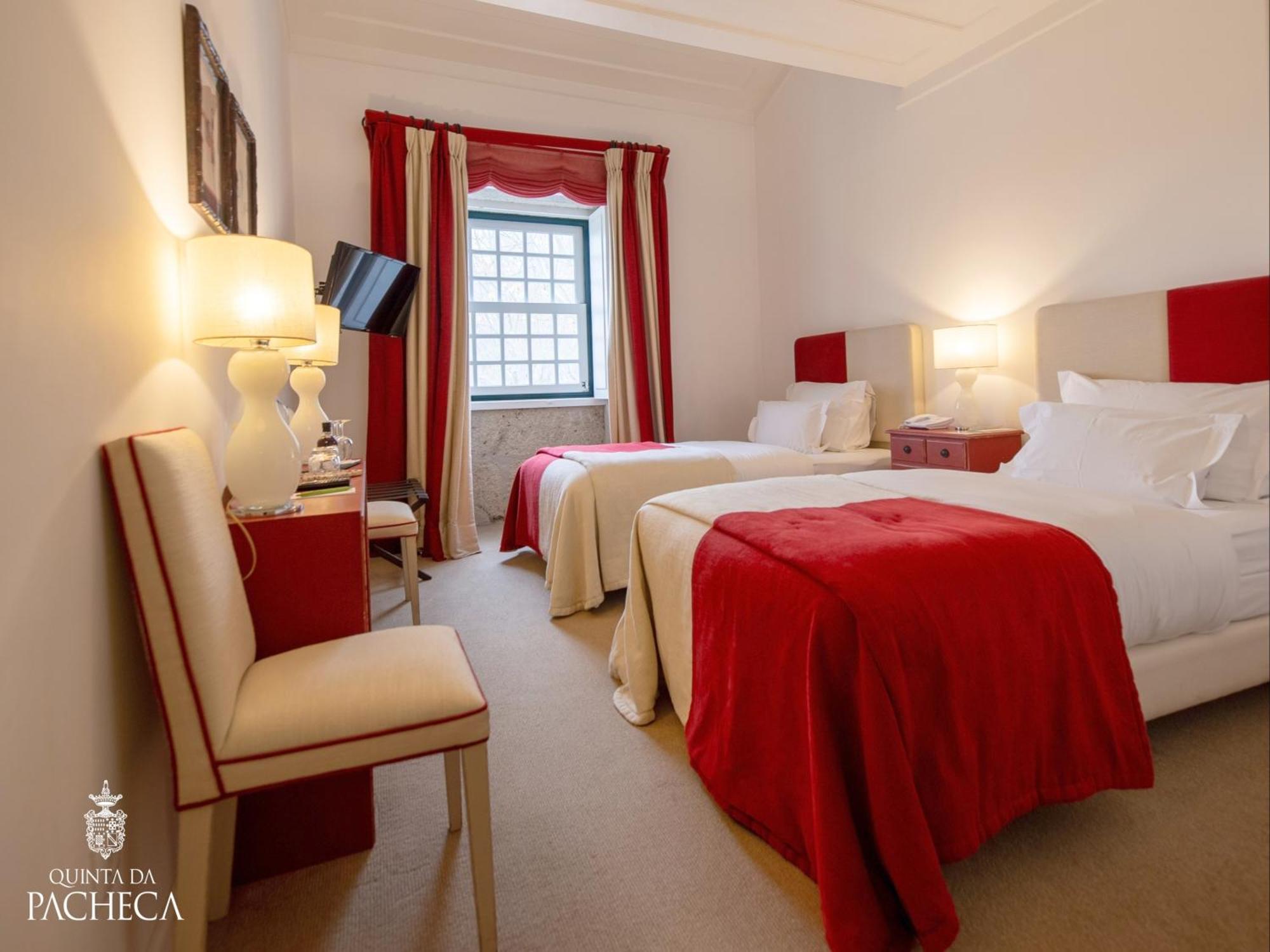 Standard Twin Room,1742651701:JPEG