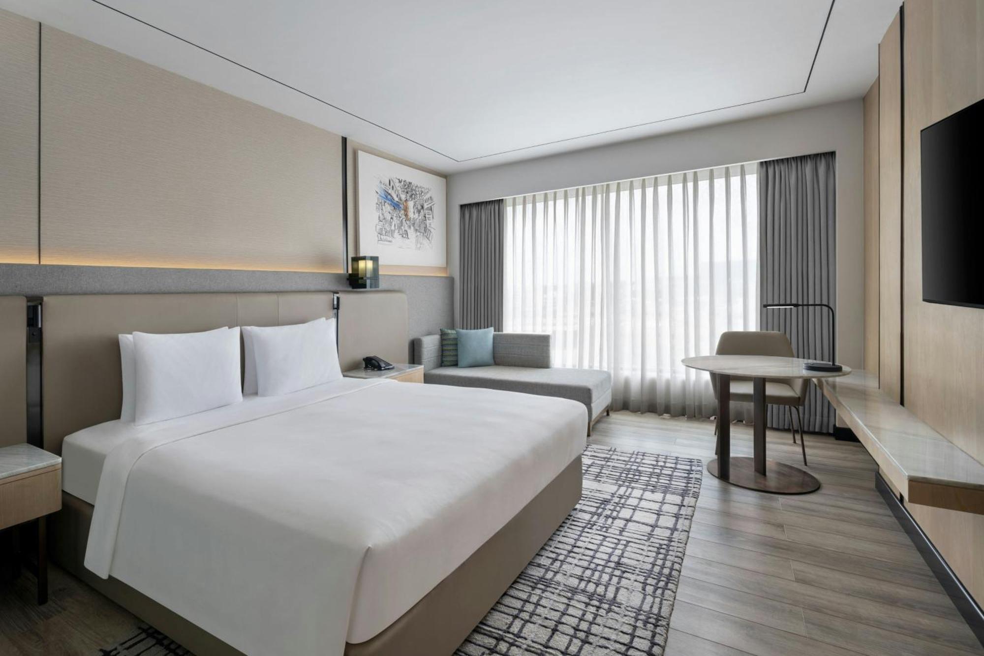 Executive King Room Executive Lounge Access on Spa on Laundry