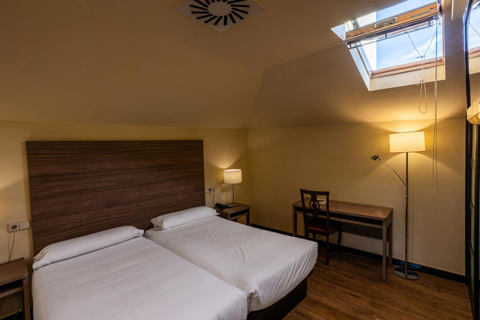 Double or Twin Room UPPER ATTIC