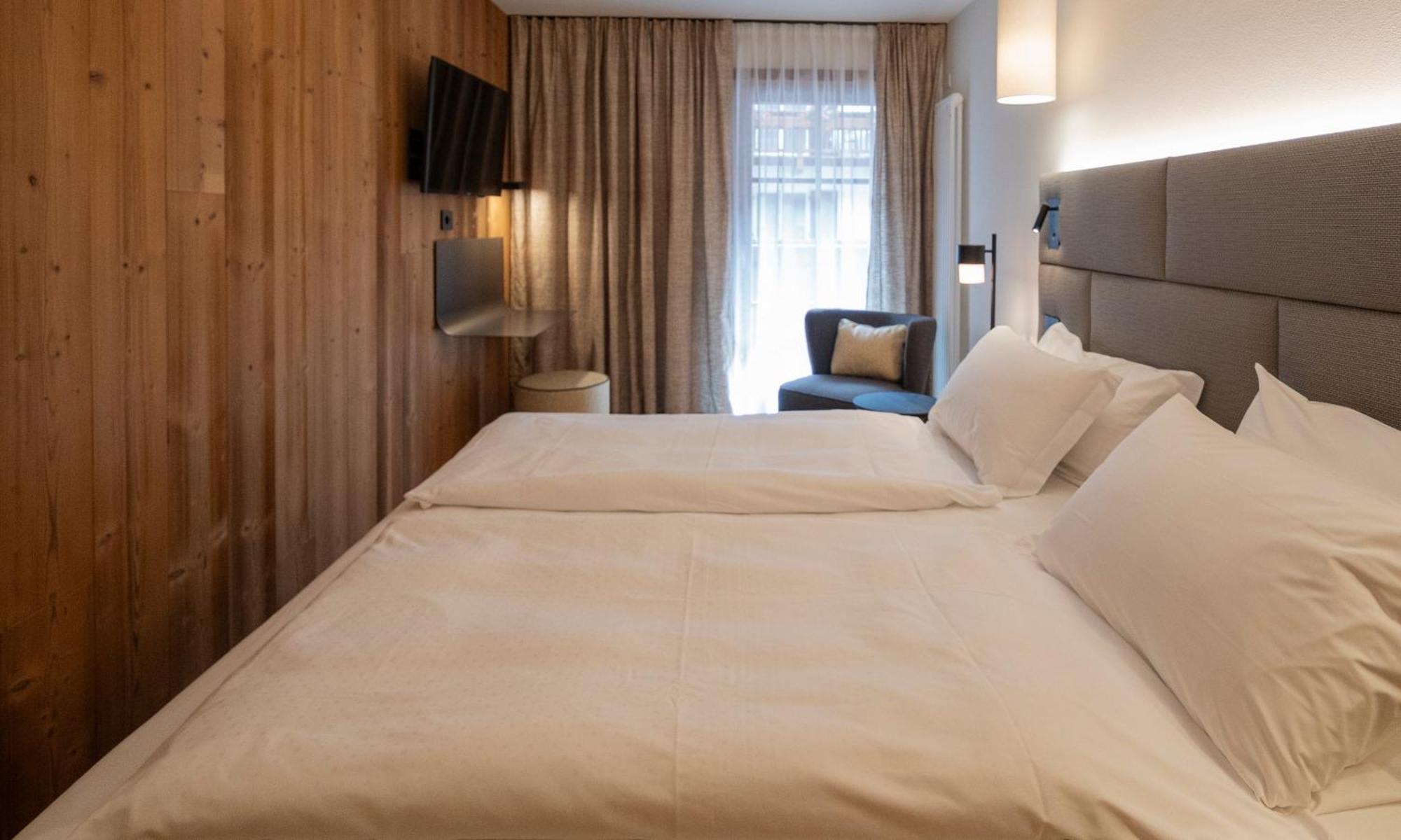 Superior Double or Twin Room,1742670076:JPEG