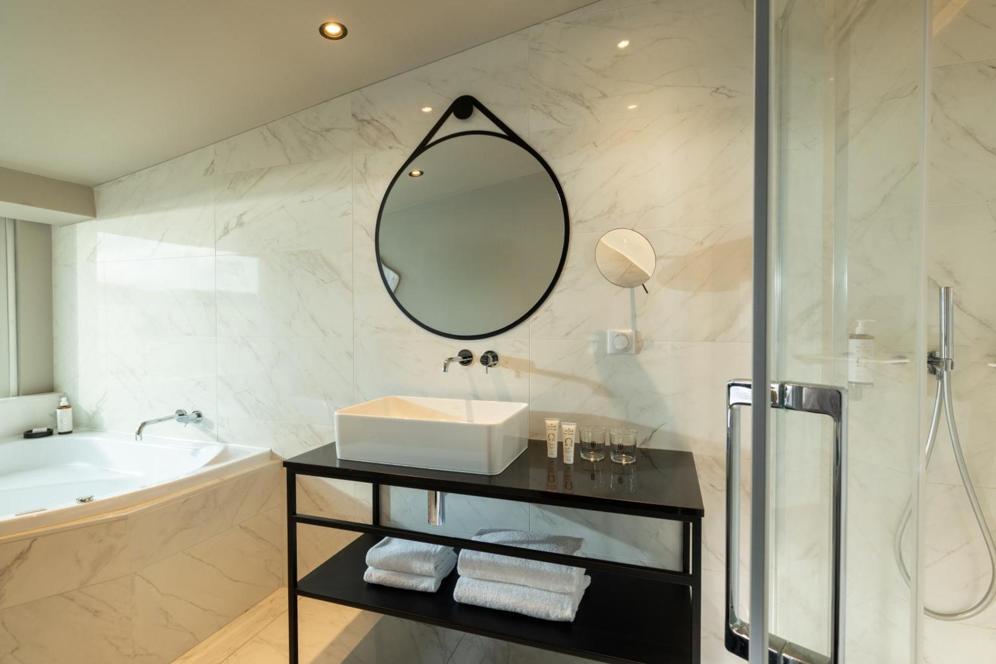 Deluxe Double Room Spa Bath Terrace