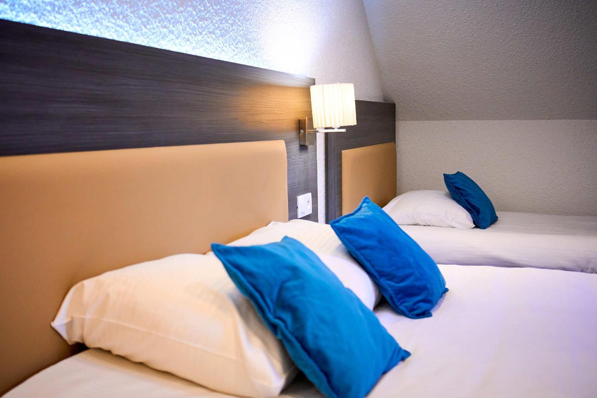 Comfort Triple Room