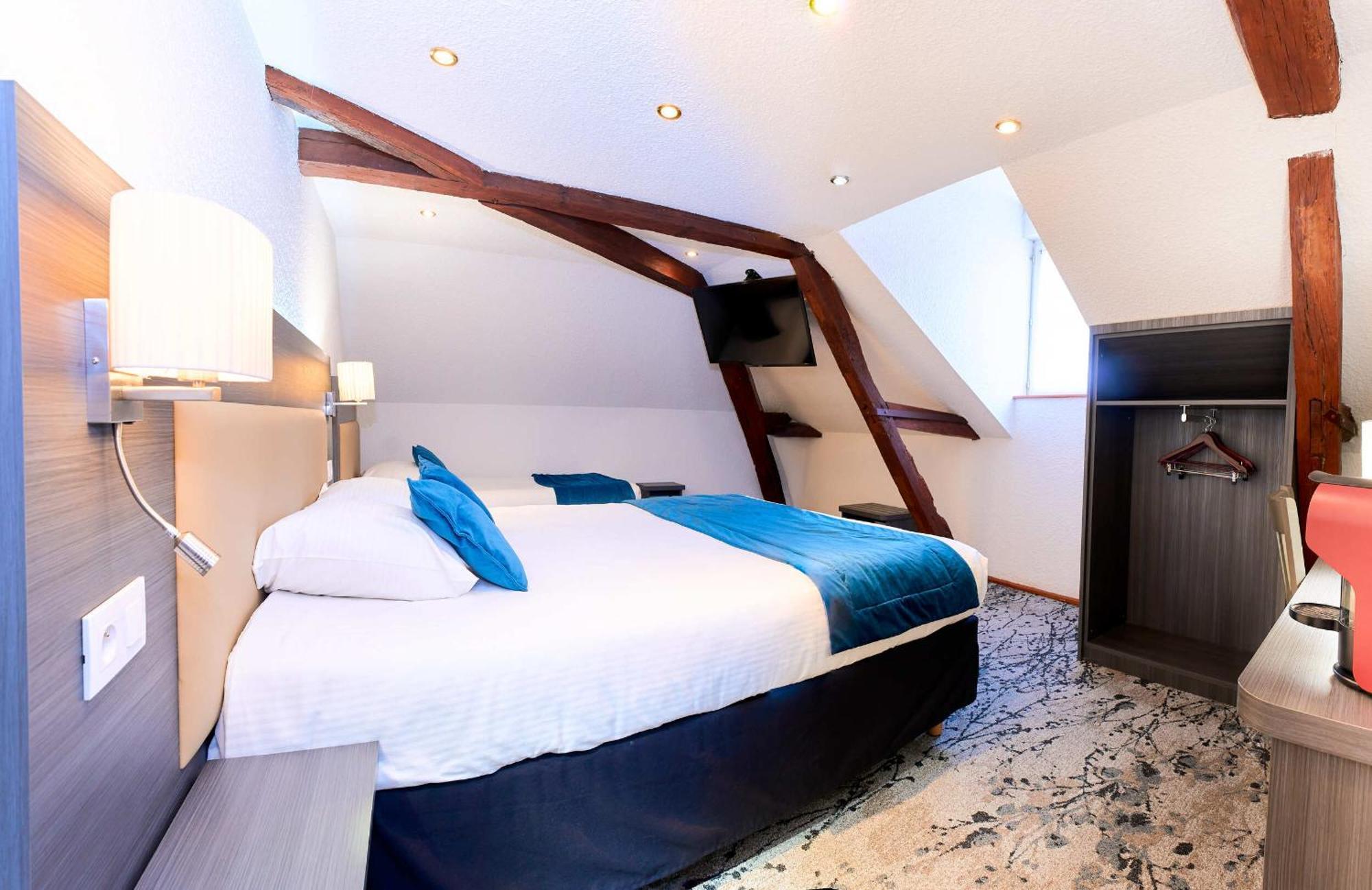 Comfort Triple Room
