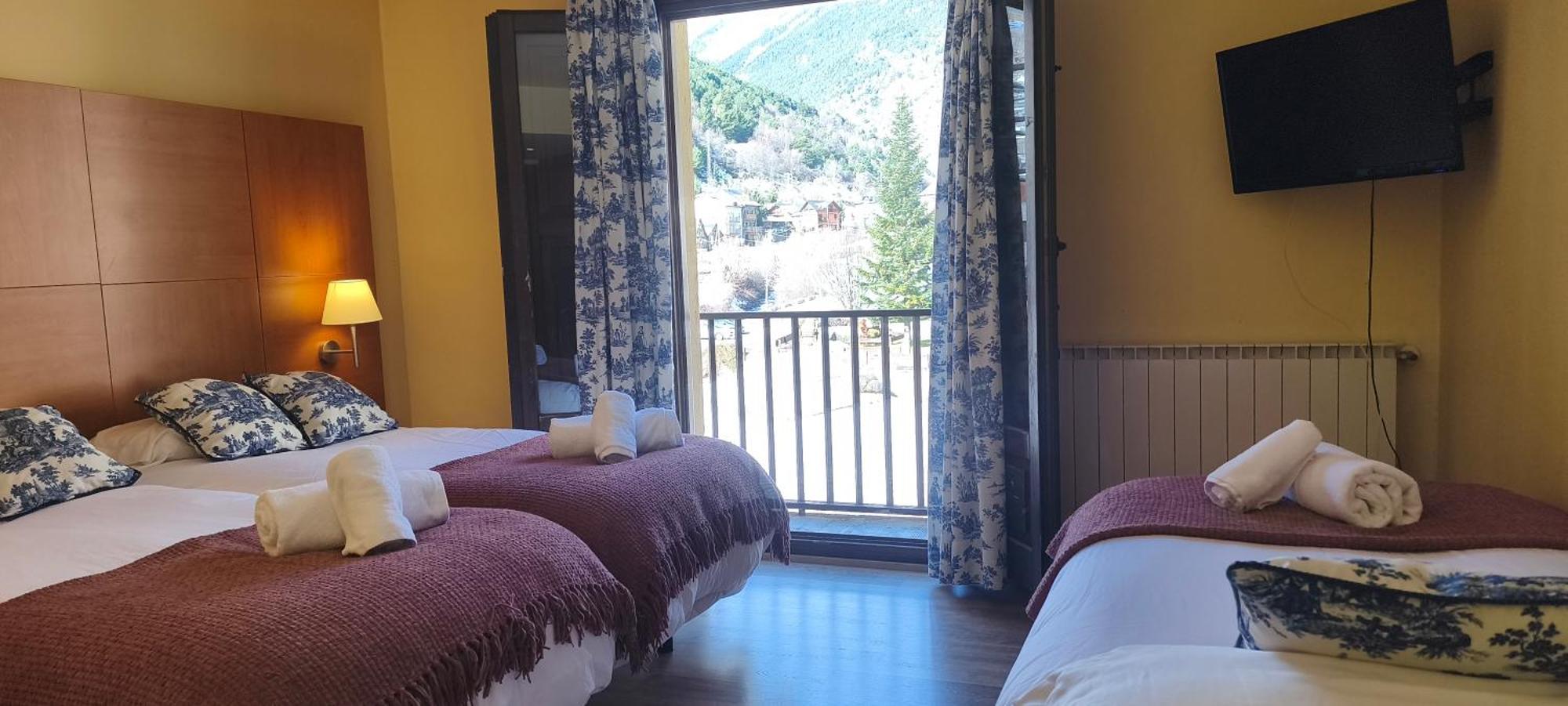 Triple Room