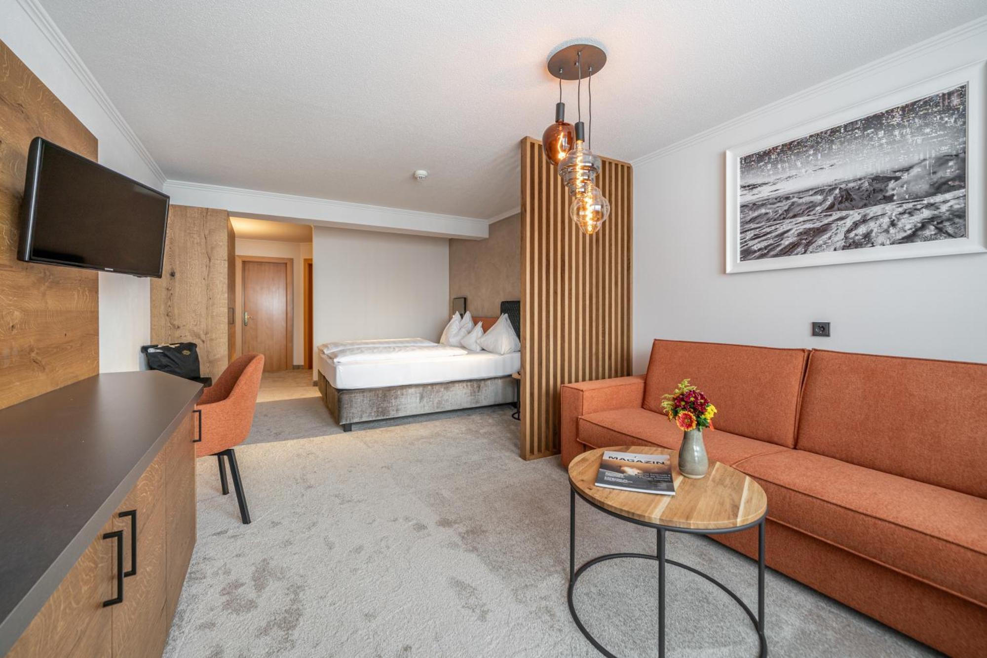 Junior Suite Mountain View