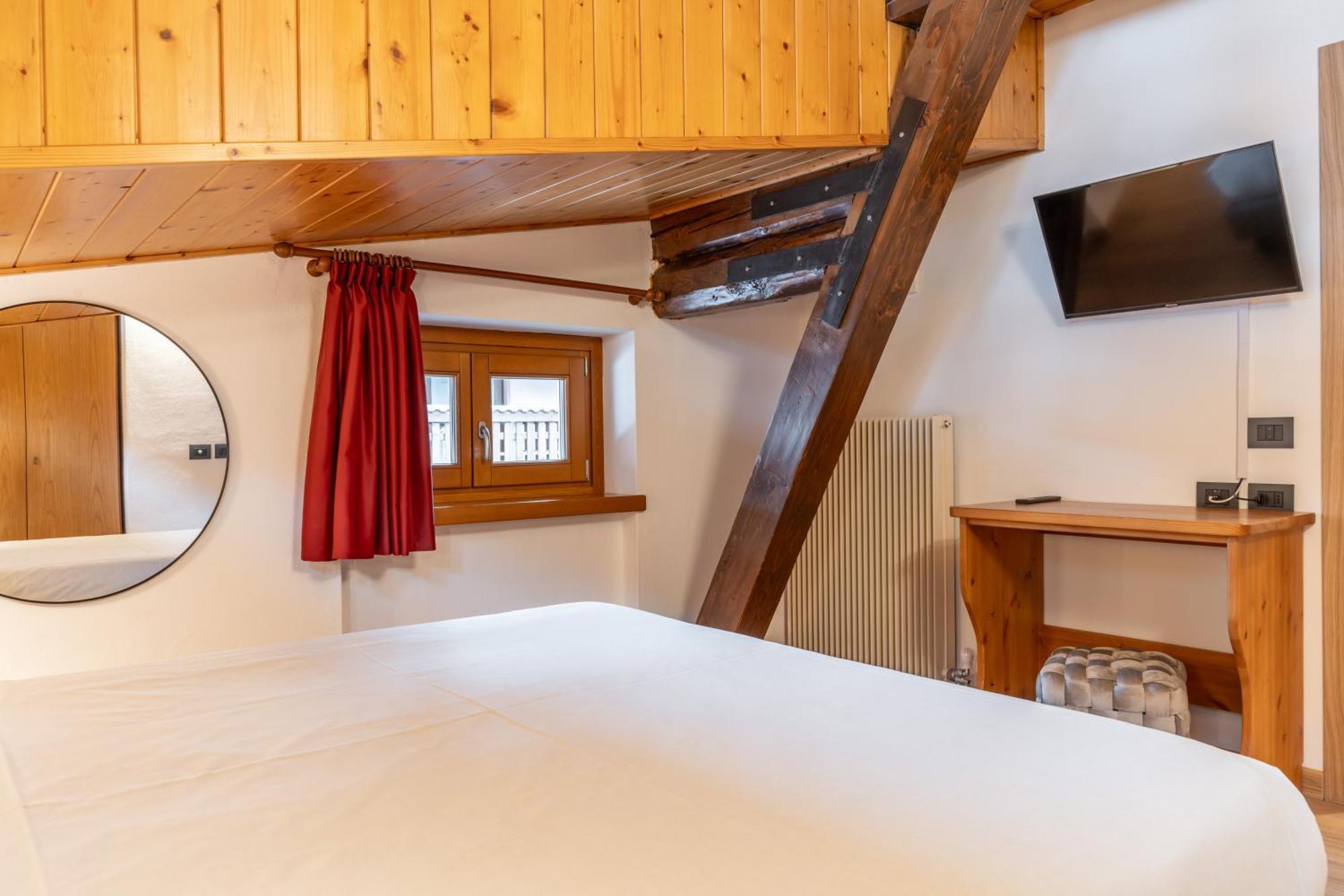 Economy Double or Twin Room