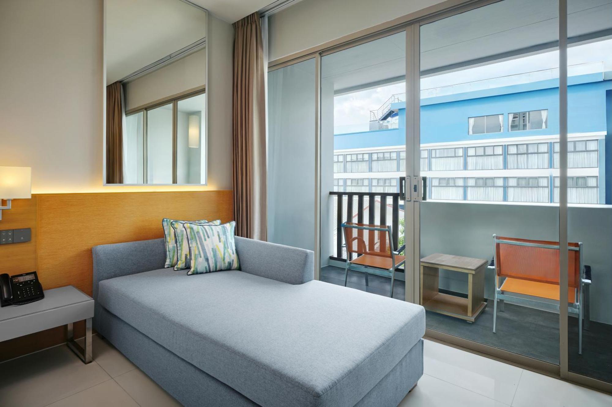 Plaza Room [Twin]