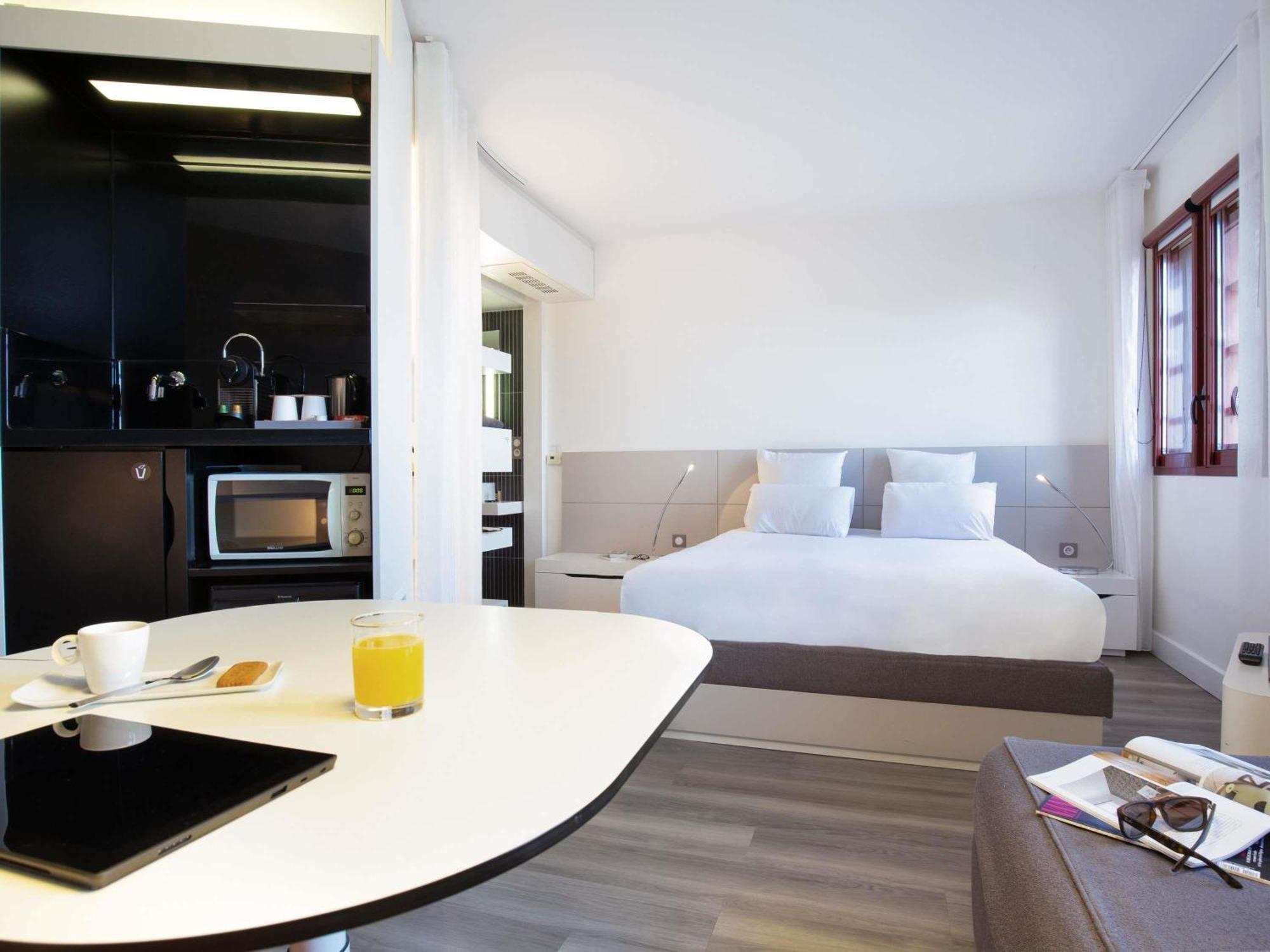 Superior Suite One Double Bed One Single Bed