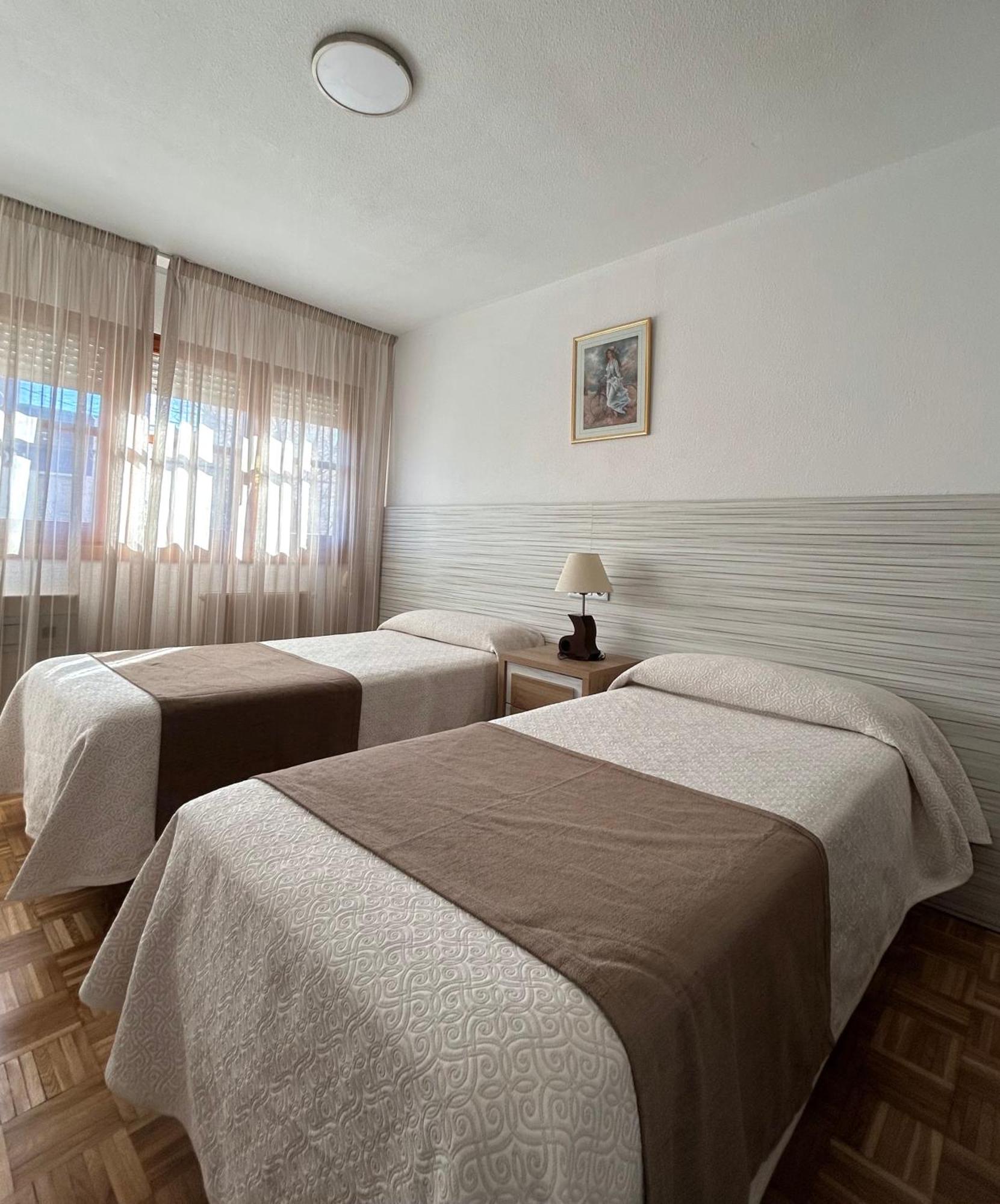 Double or Twin Room,1742686213:JPEG