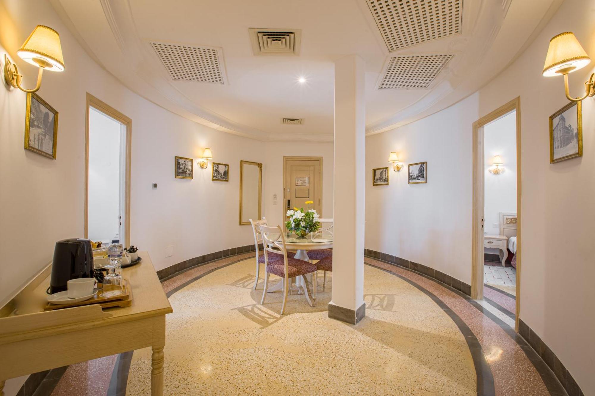 Ambassador Suite