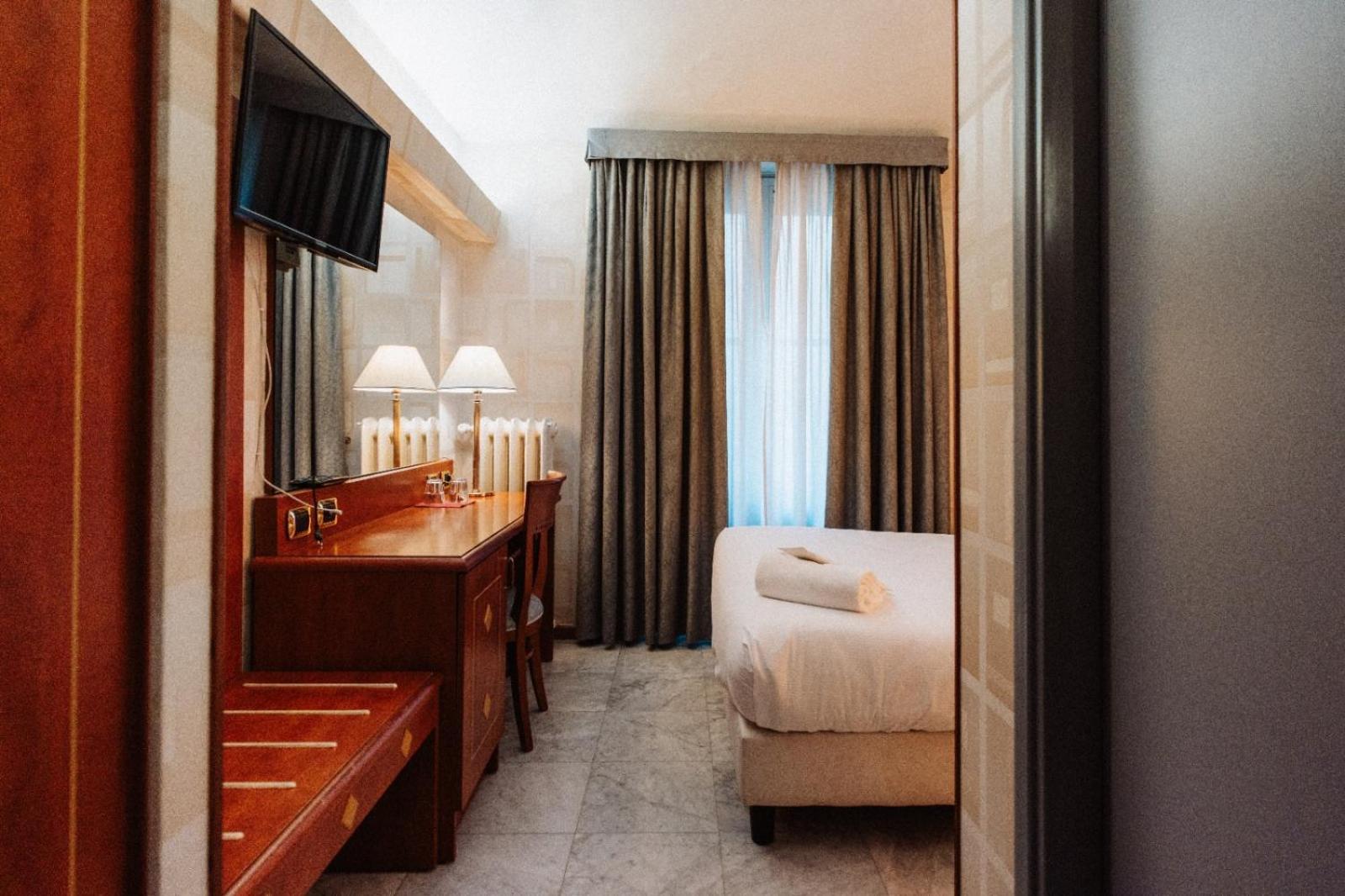 Small Double Room